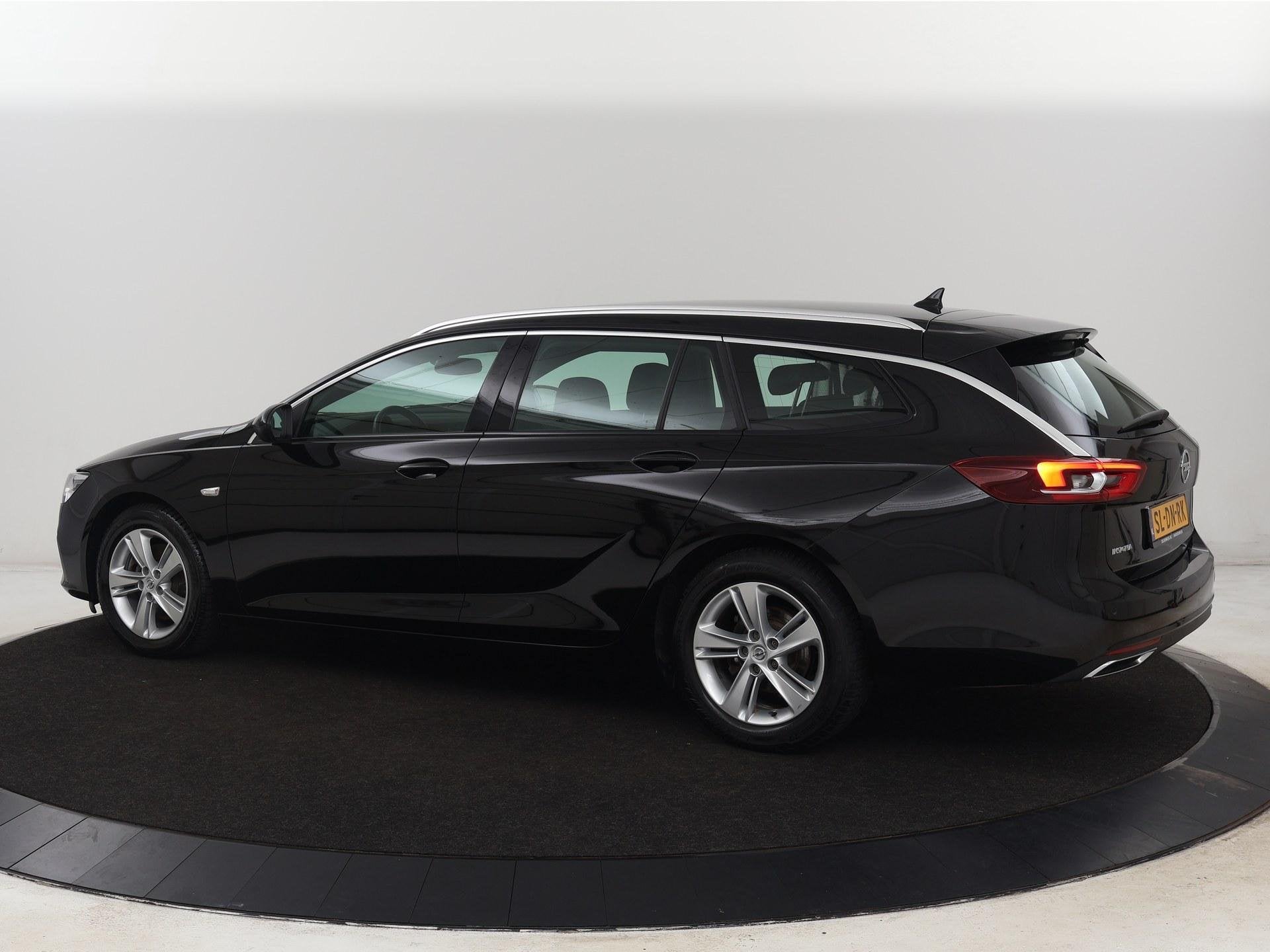 Opel Insignia 2.0 Turbo Elegance | Stoelverwarming | Carplay, 1998 cc, Stof, 4 cilinders, Onderhoudsboekje