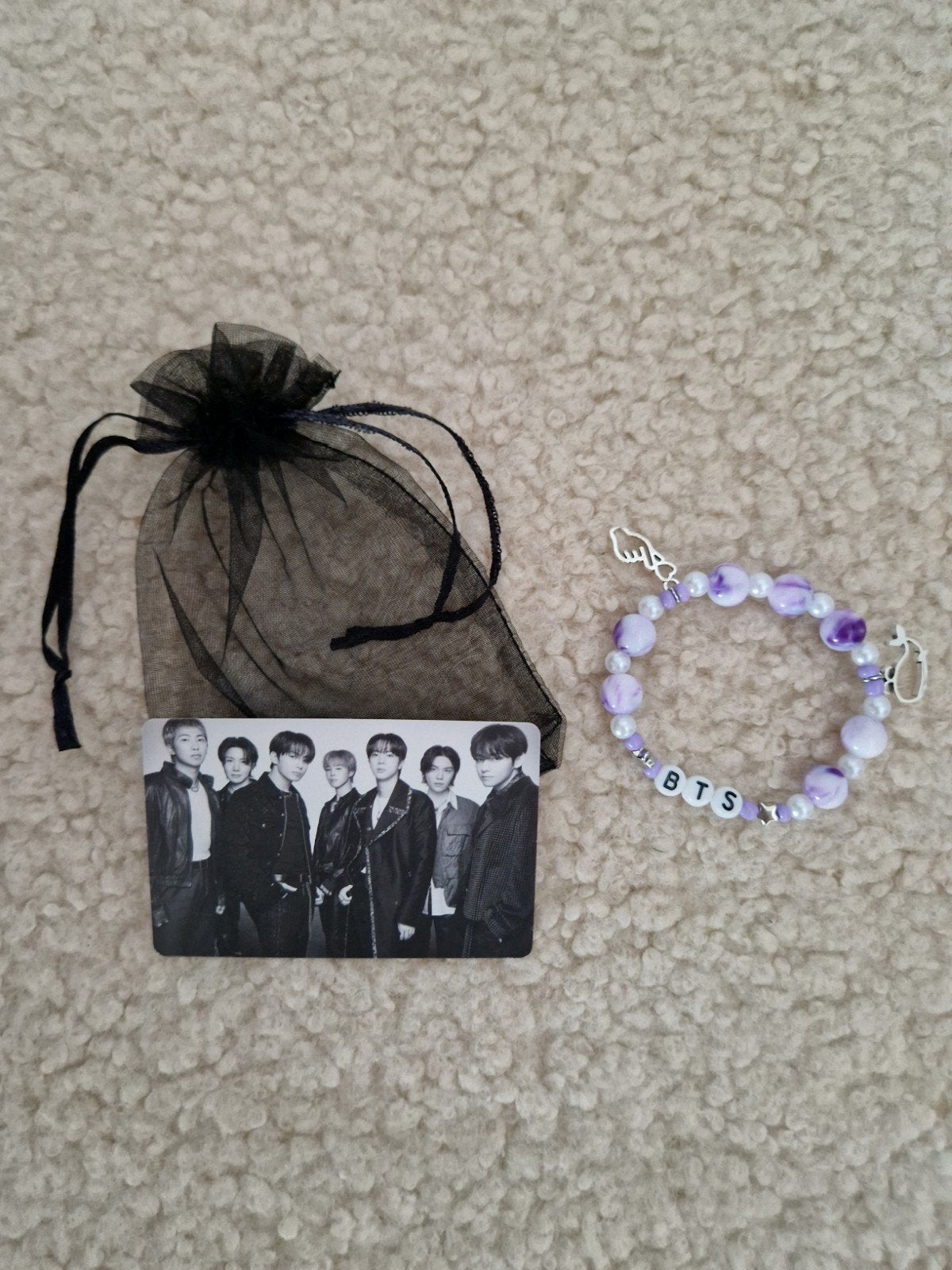 BTS "I Purple You" Fanmade Armbandje + Photocard, Ophalen of Verzenden, Nieuw, Overige kleuren, Armband