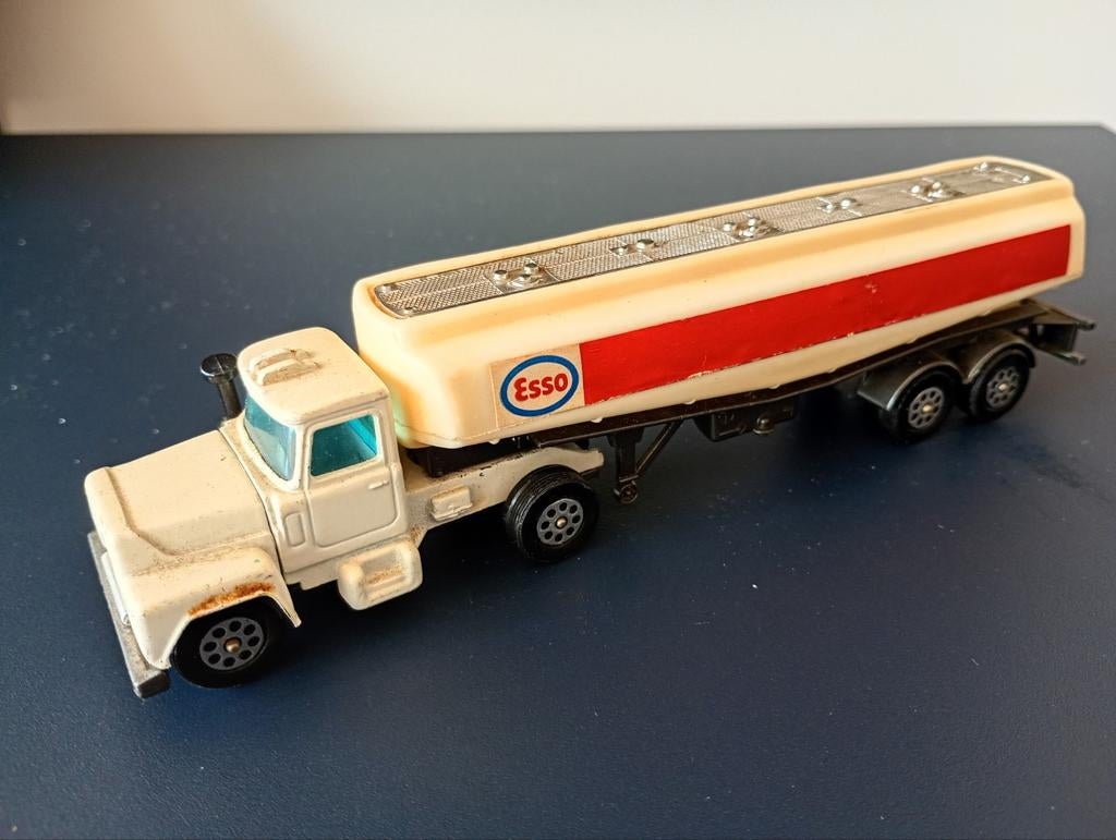 Corgi Juniors Whizzwheels Mack R Series Gloster Saro Tanker, Ophalen of Verzenden, Zo goed als nieuw, Bus of Vrachtwagen