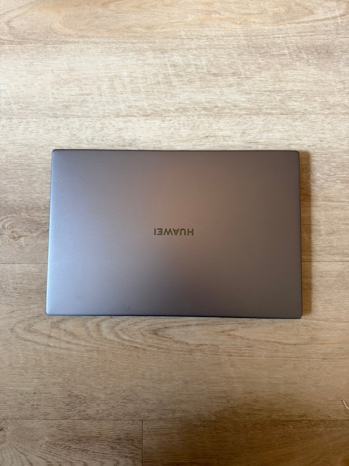 HUAWEI Matebook D14 - R5/8GB/512GB - Grijs - incl. adapter, Computers en Software, 2 tot 3 Ghz, Qwerty, 8 GB, 14 inch