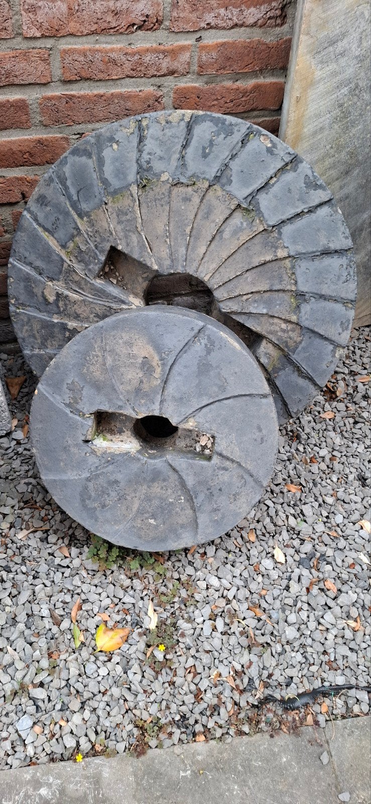 Betonnen molenstenen, Tuin en Terras, Waterpartijen en Fonteinen, Ophalen of Verzenden