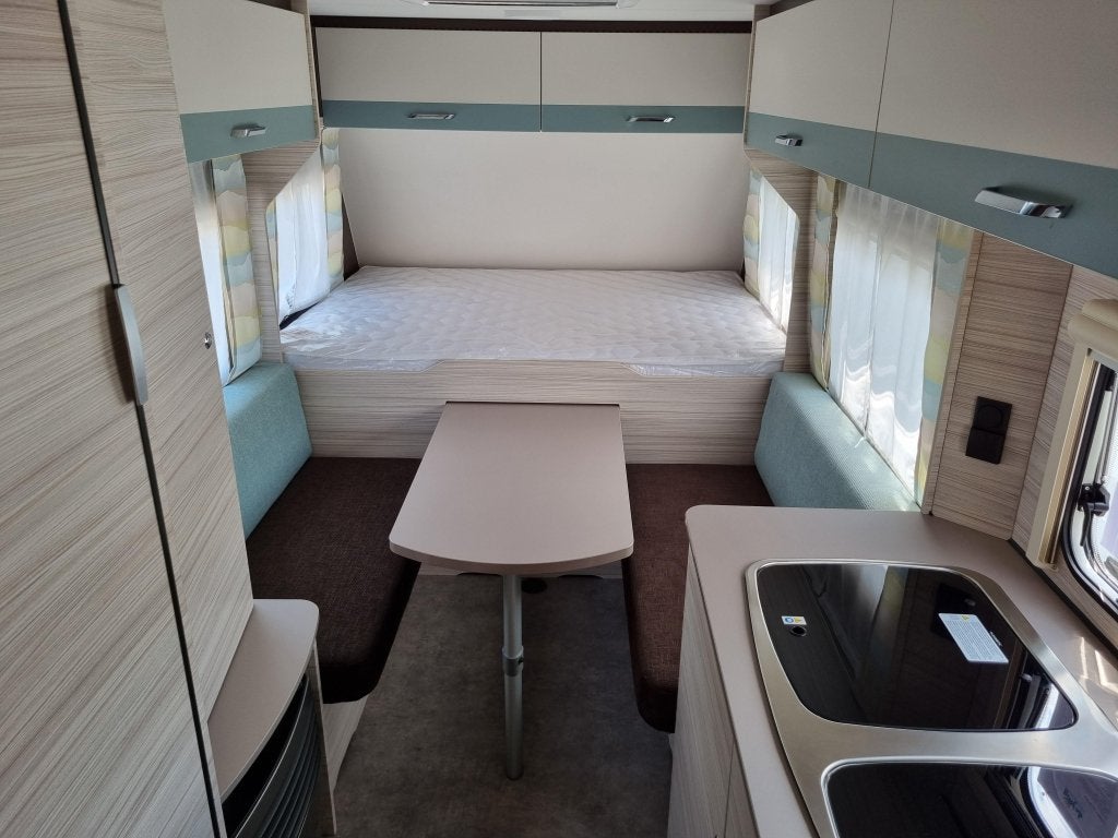 Dethleffs C'Joy 480 QLK -Stapelbed -Aanbieding, Schokbreker, Standaardzit, Dwarsbed, Bedrijf