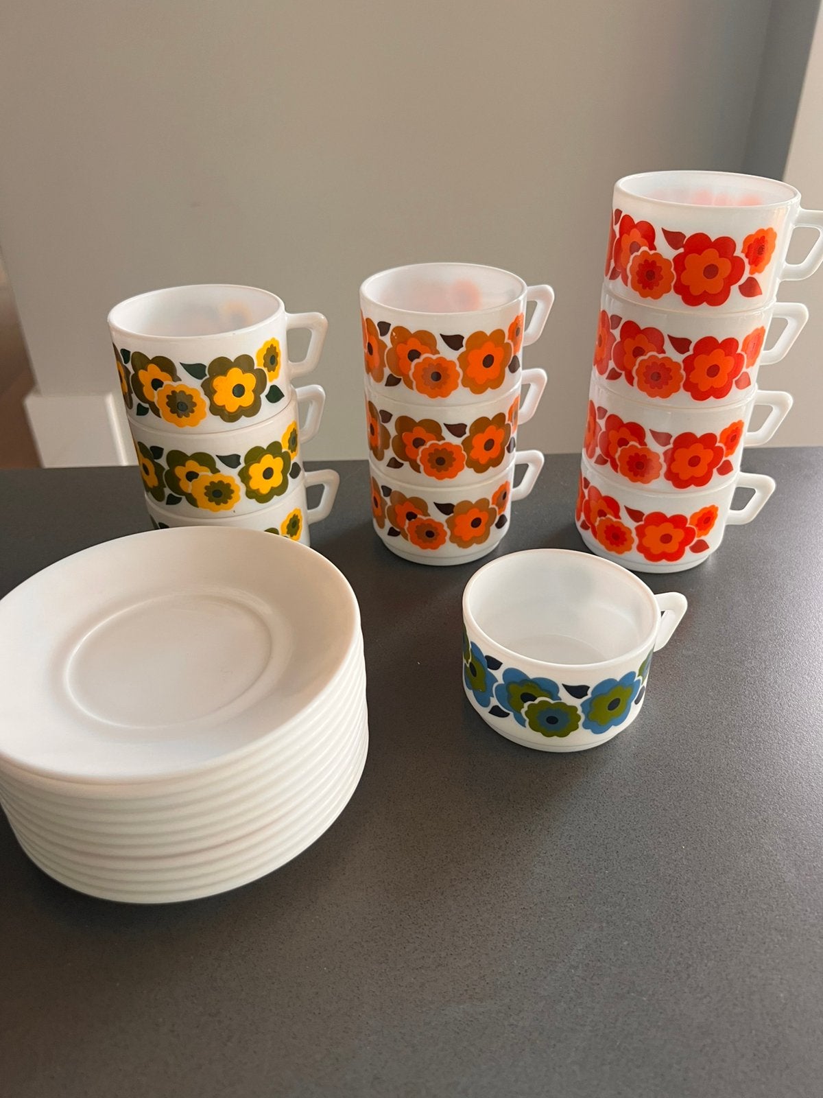 Set originele Arcopal Lotus kop en schotels jaren ‘70, Ophalen, Huis en Inrichting