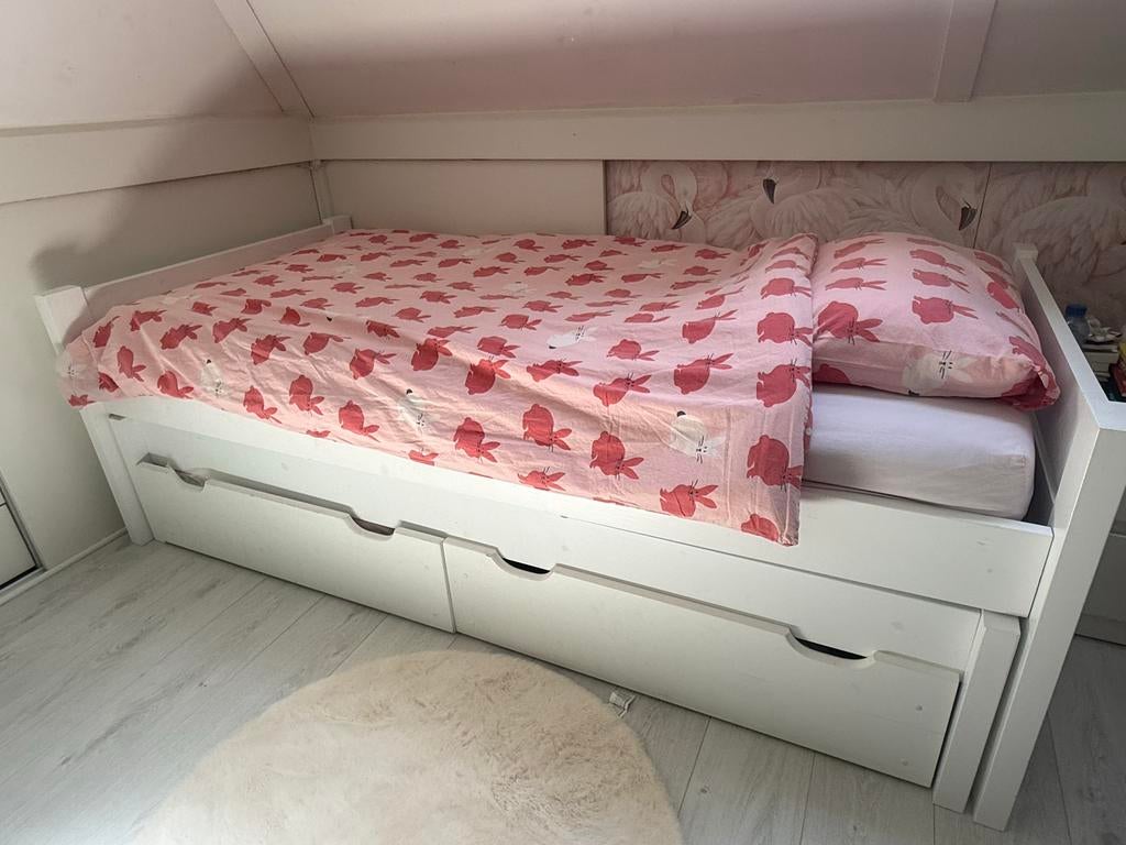 Uitschuifbaar tienerbed met opberglades + extra logeerbed, Huis en Inrichting, Ophalen, 90 cm, Eenpersoons, Wit