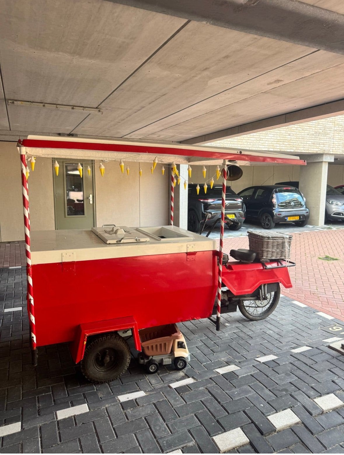 Leuke ijskar - Alles werkt, motorisch in orde!, Fietsen en Brommers, Ophalen of Verzenden