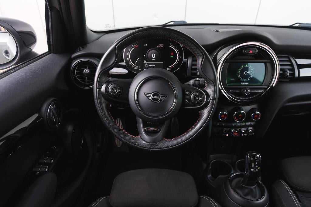 MINI Hatchback Cooper JCW Automaat / Sportstoelen / Comfort, Gebruikt, Met garantie (alle), Origineel Nederlands, Bedrijf