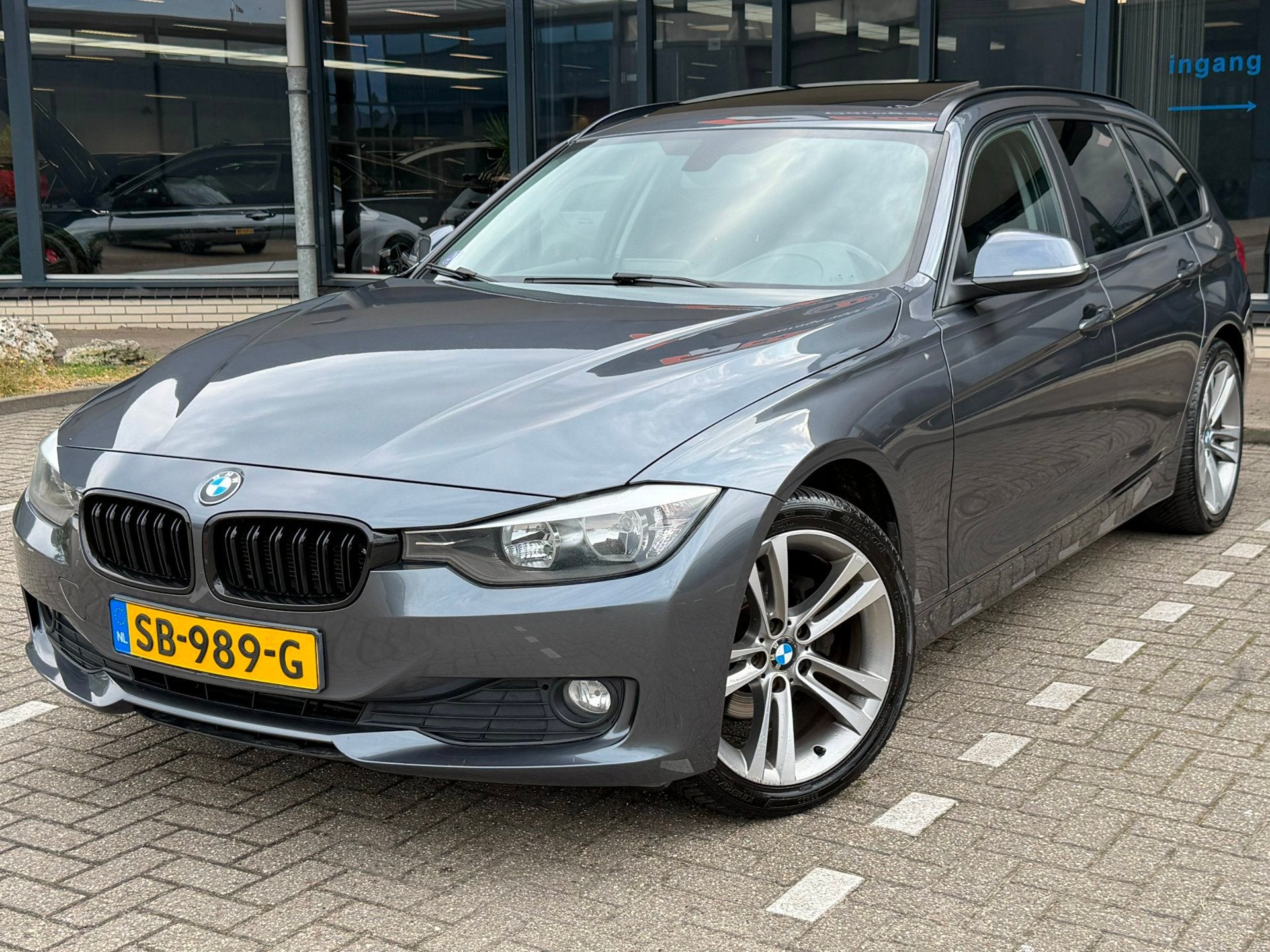 BMW 3-serie Touring, Auto's, BMW, Automaat, 4 cilinders, 1445 kg, 3-Serie