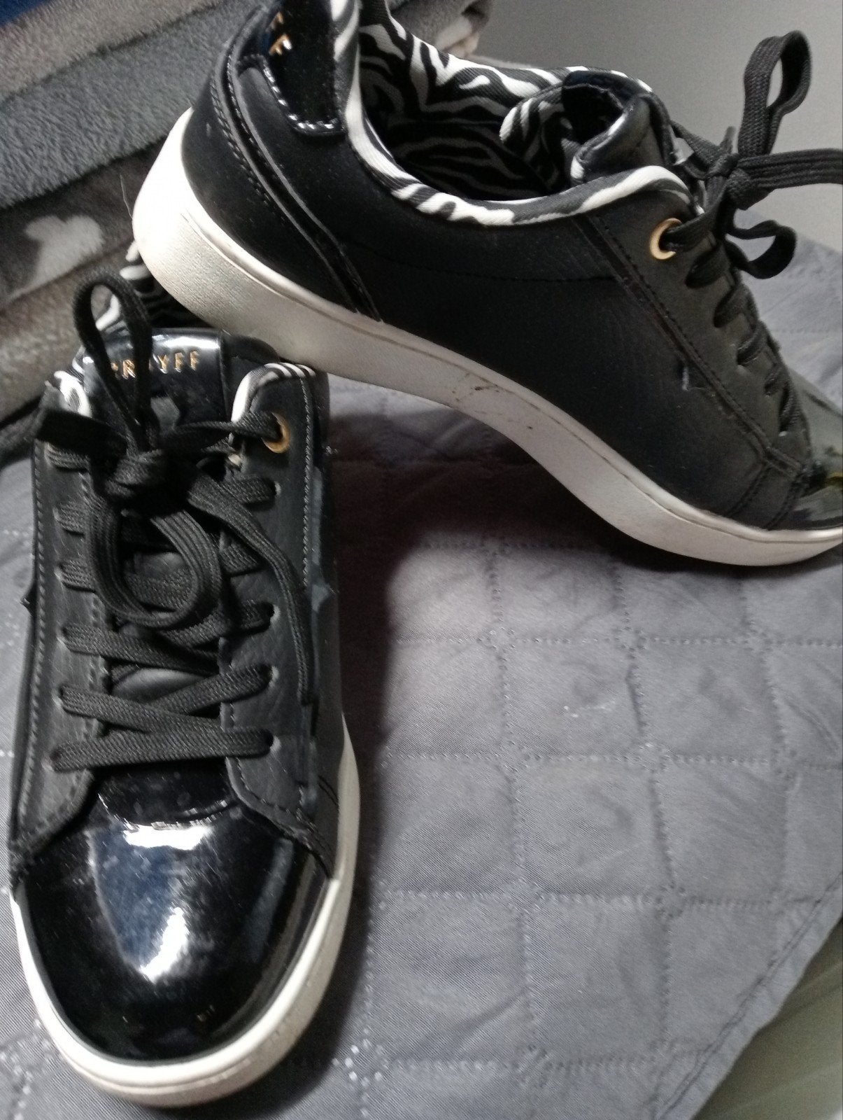 Mooie schoen CRUYFF 37 dames, Ophalen, Zo goed als nieuw