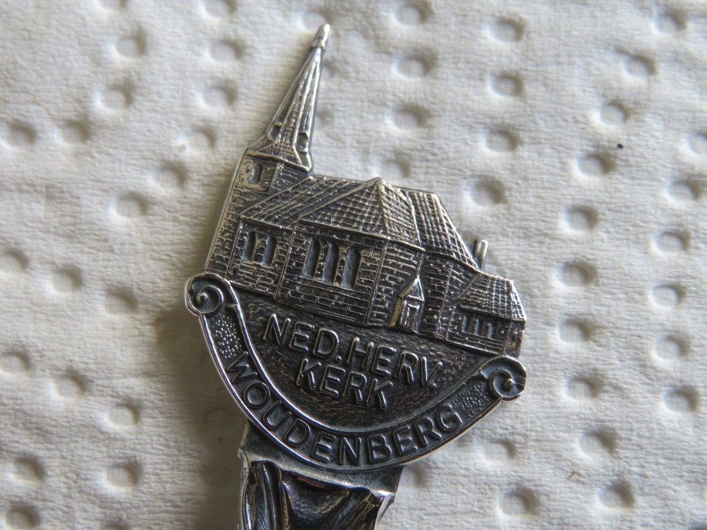 Verzilverd Lepeltje Nederlands Hervormde Kerk te Woudenberg, Overige materialen, Verzenden, Verzilverd, Zo goed als nieuw