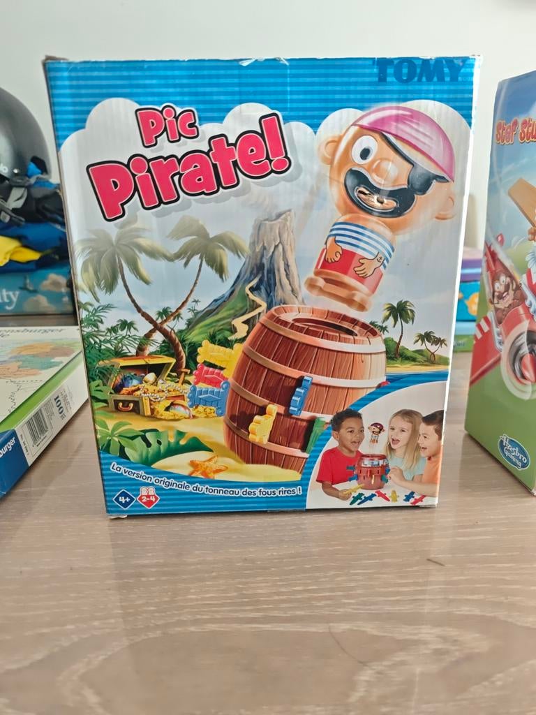 Pic Pirate! Pop-up Piraten Spel - Leuk voor 2-4 spelers, Een of twee spelers, Ophalen of Verzenden, Gebruikt, Tomy