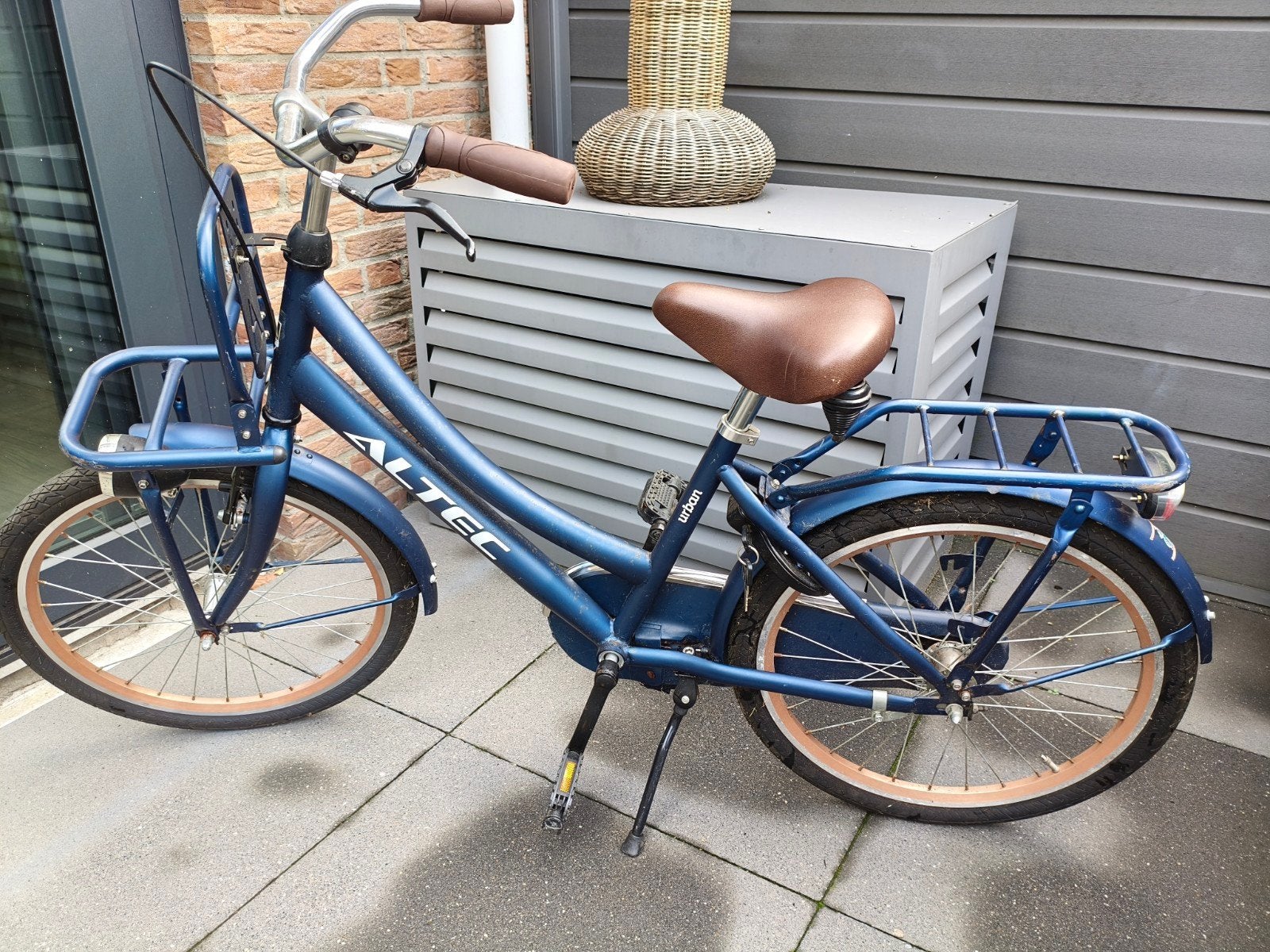 Kinderfiets 22 inch Altec urban, Ophalen, Gebruikt, 20 inch of meer
