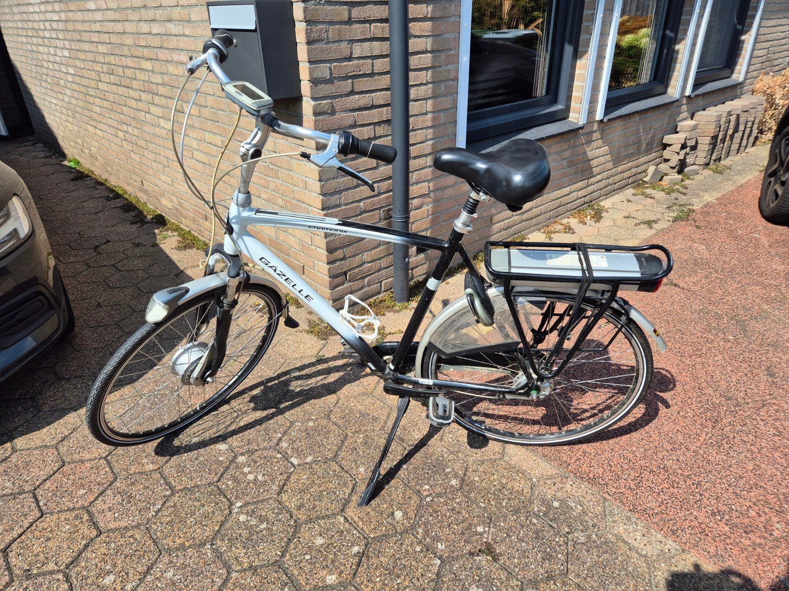 Gazelle elektrische fiets met defecte trapondersteuning, Fietsen en Brommers, Elektrische fietsen, Ophalen, Minder dan 30 km per accu