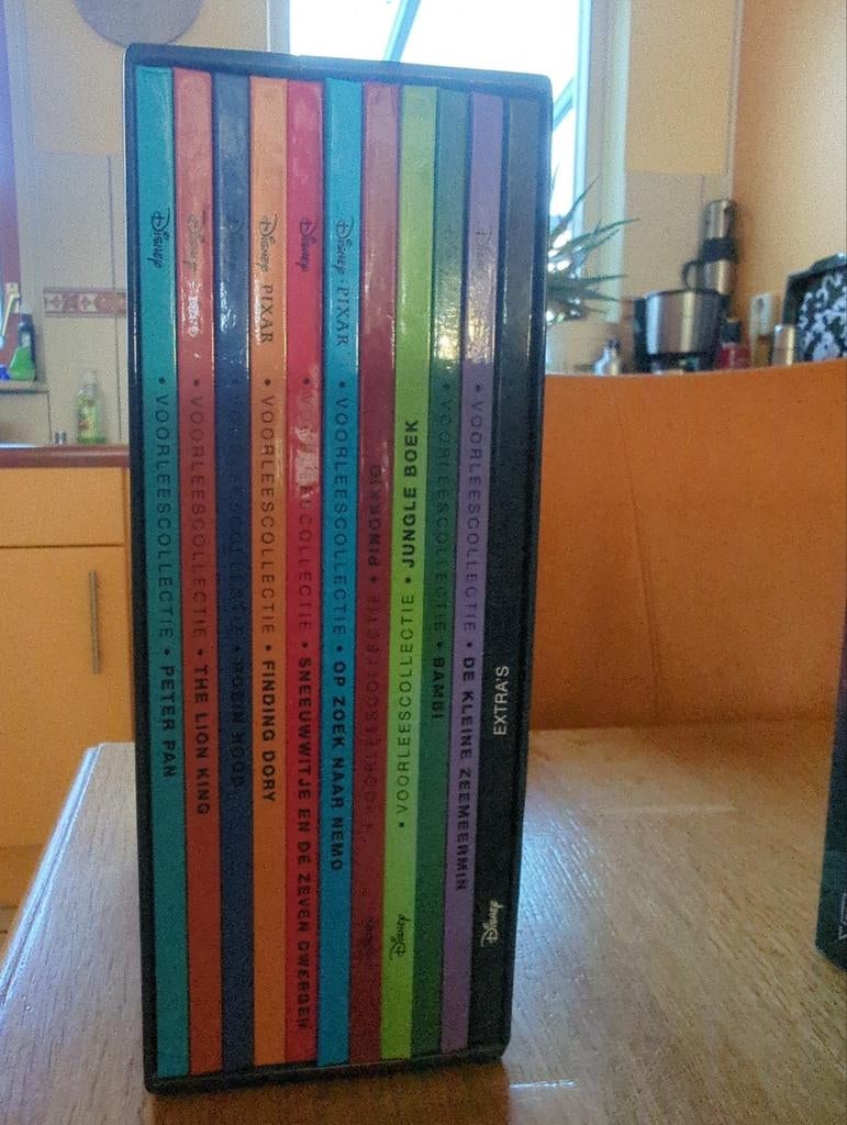 Officiële Disney Voorlees Collectie - Topstaat!, Boeken, Ophalen of Verzenden, Zo goed als nieuw, Walt Disney