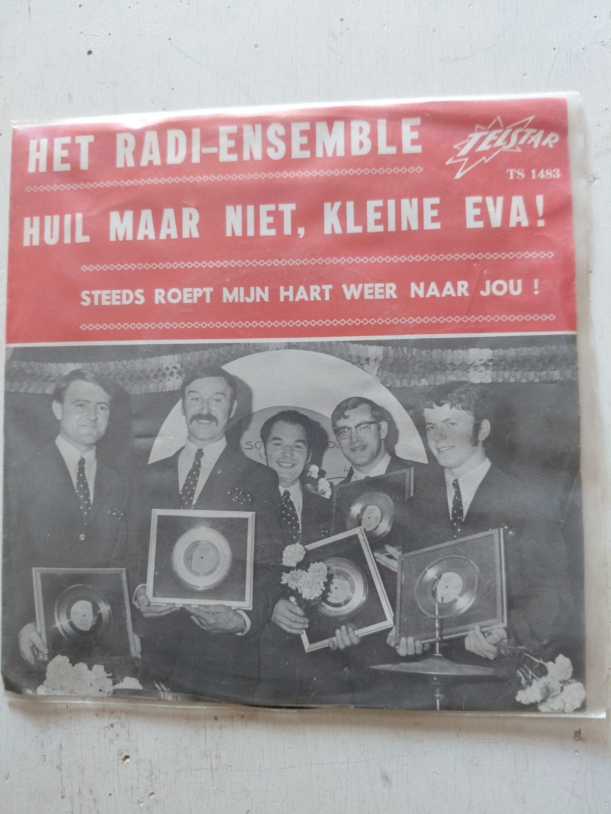 Het Radi-Ensemble - Huil Maar Niet, Kleine Eva! (Vinyl), Gebruikt, 7 inch, EP, Schlager