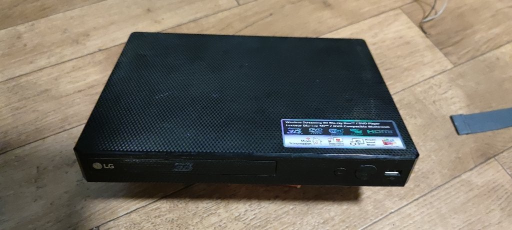 Gratis LG BP550 DVD en CD speler, Ophalen of Verzenden, Gebruikt, Dvd-speler, LG