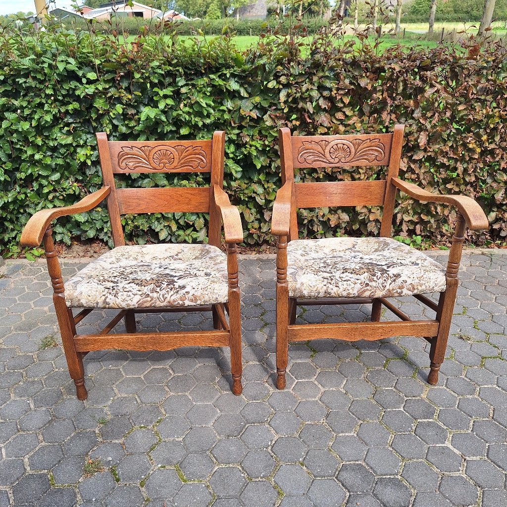 2 Antieke armstoelen (vintage), Ophalen