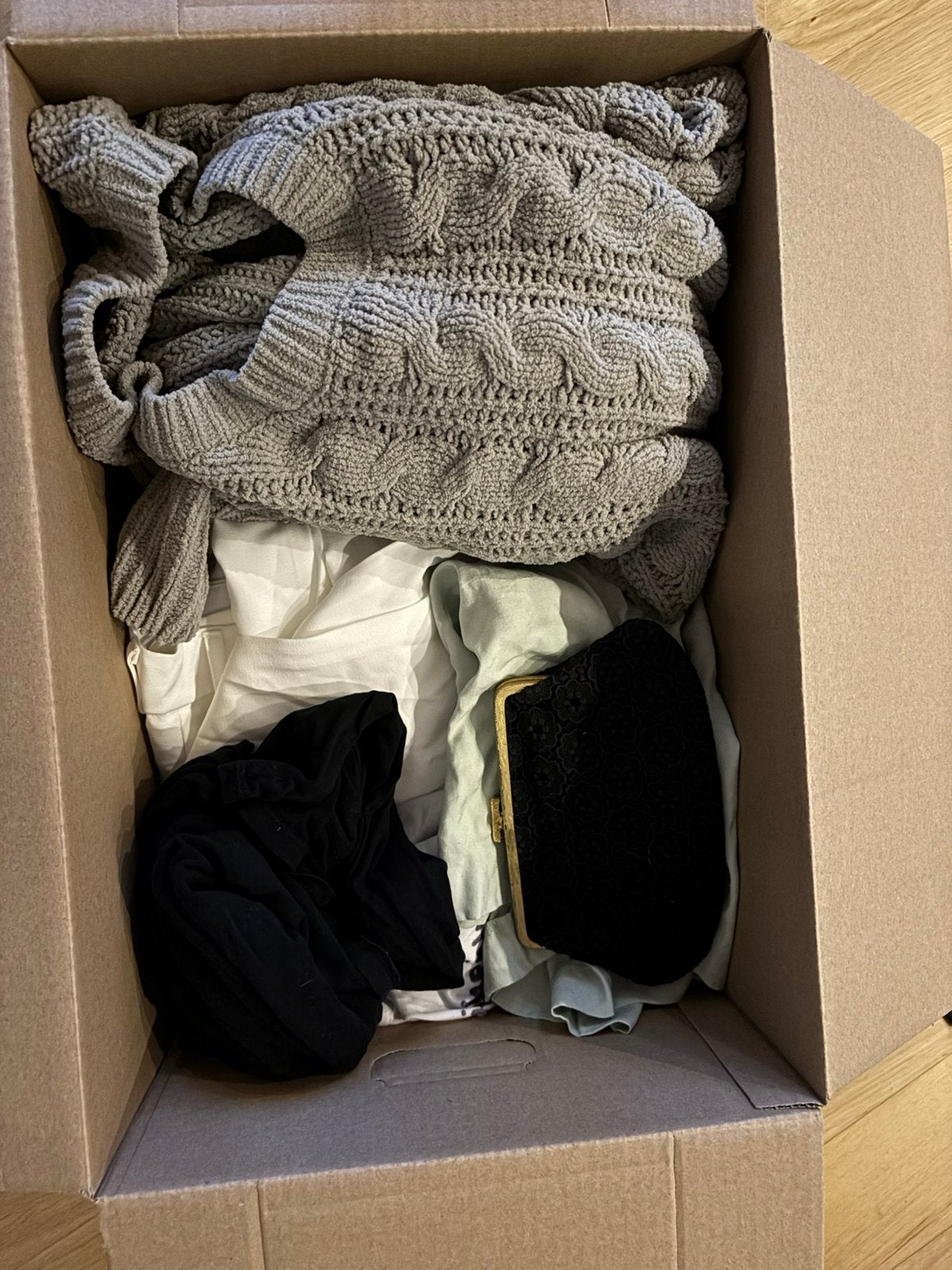 Kleding-, schoenen- en badmodepakket dames S–L – Box 1, Kleding | Dames, Ophalen of Verzenden, Gedragen, Maat 38/40 (M)