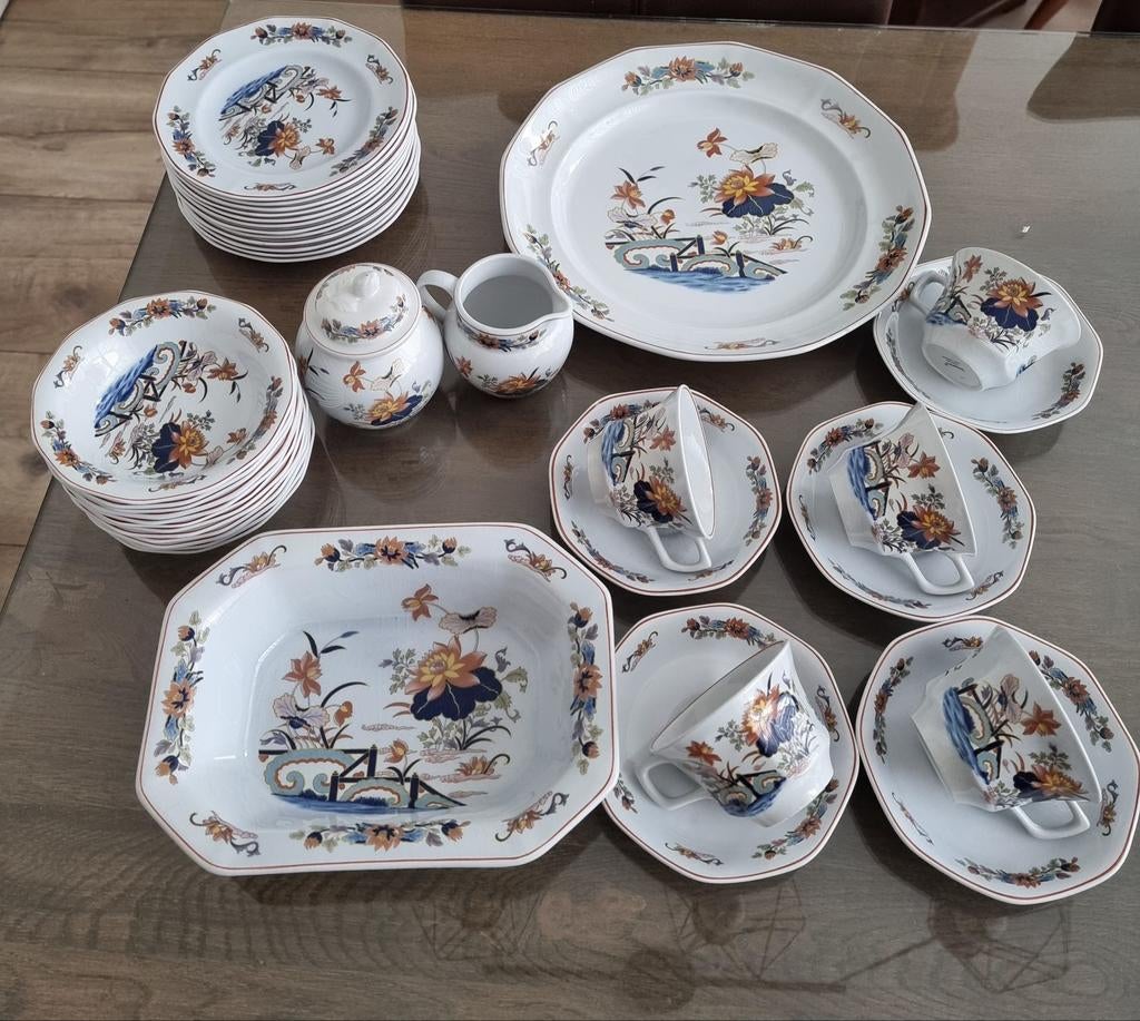 Wedgwood Lotus Georgetown, Huis en Inrichting, Keuken | Servies, Overige typen, Ophalen of Verzenden, Zo goed als nieuw, Wedgwood