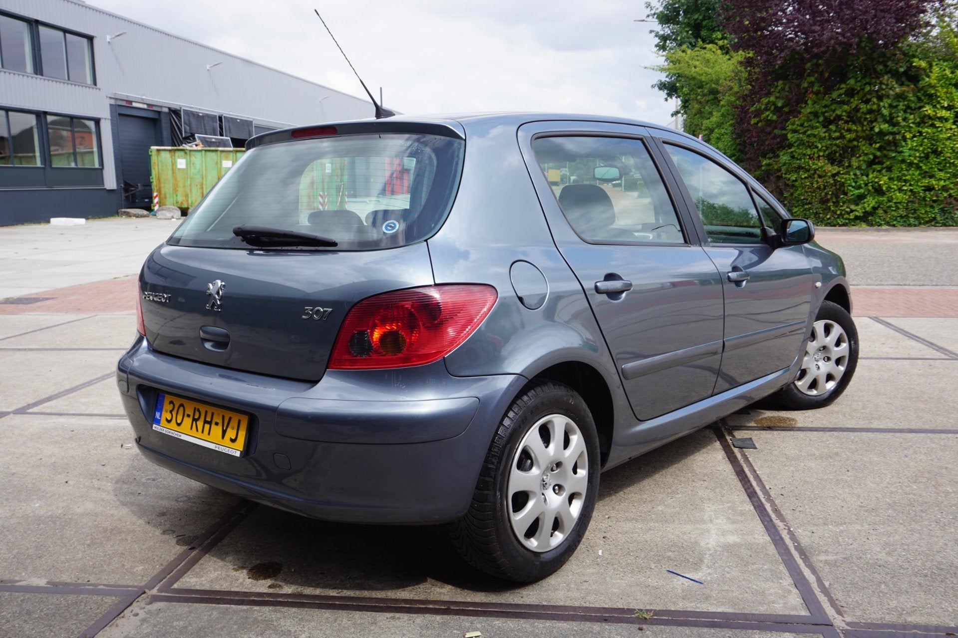 Peugeot 307 1.6-16V XS, Voorwielaandrijving, Dealer onderhouden, Stof, Gebruikt