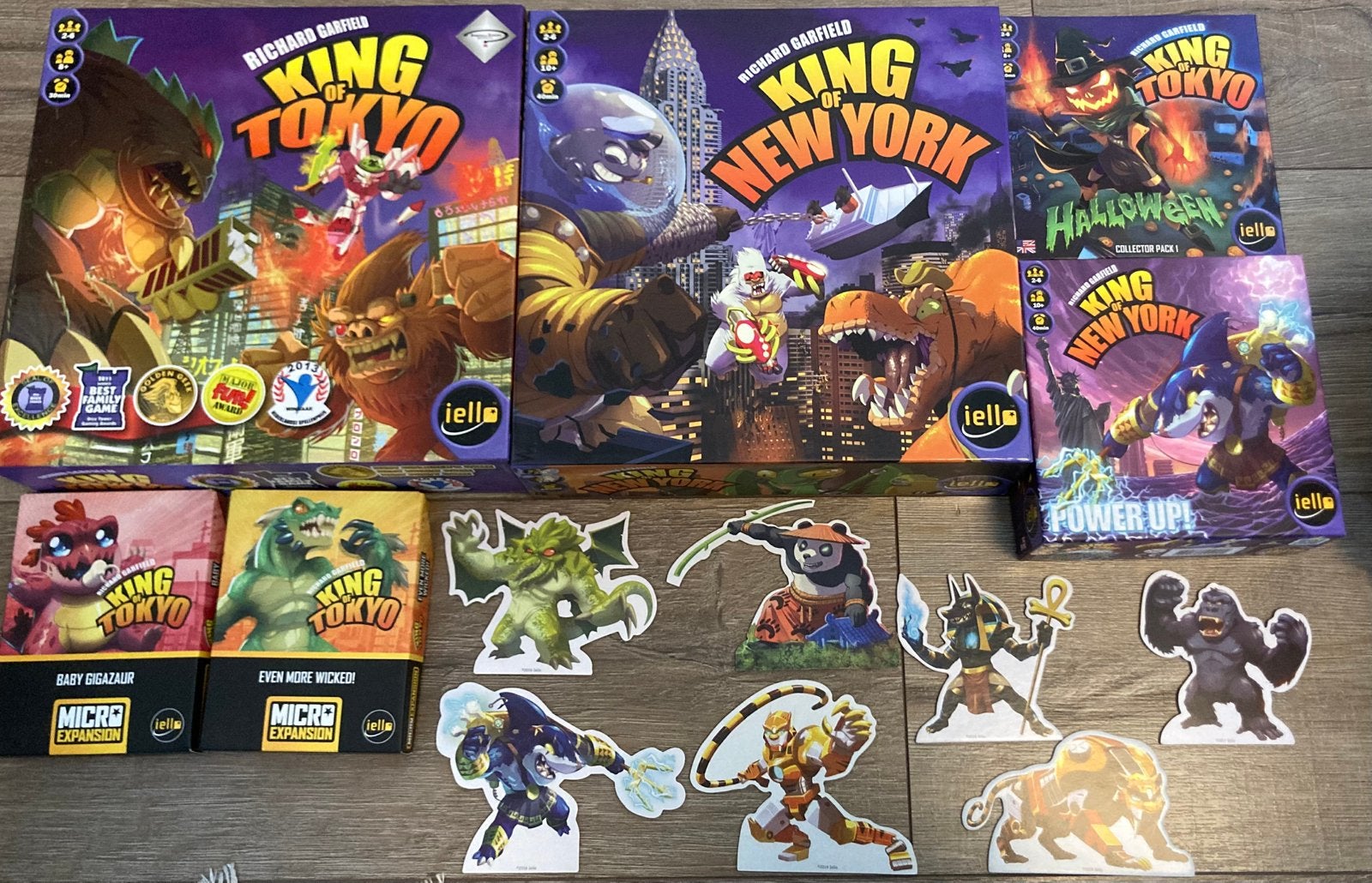 King of Tokyo en New York plus veel uitbreidingen, Ophalen of Verzenden, Zo goed als nieuw