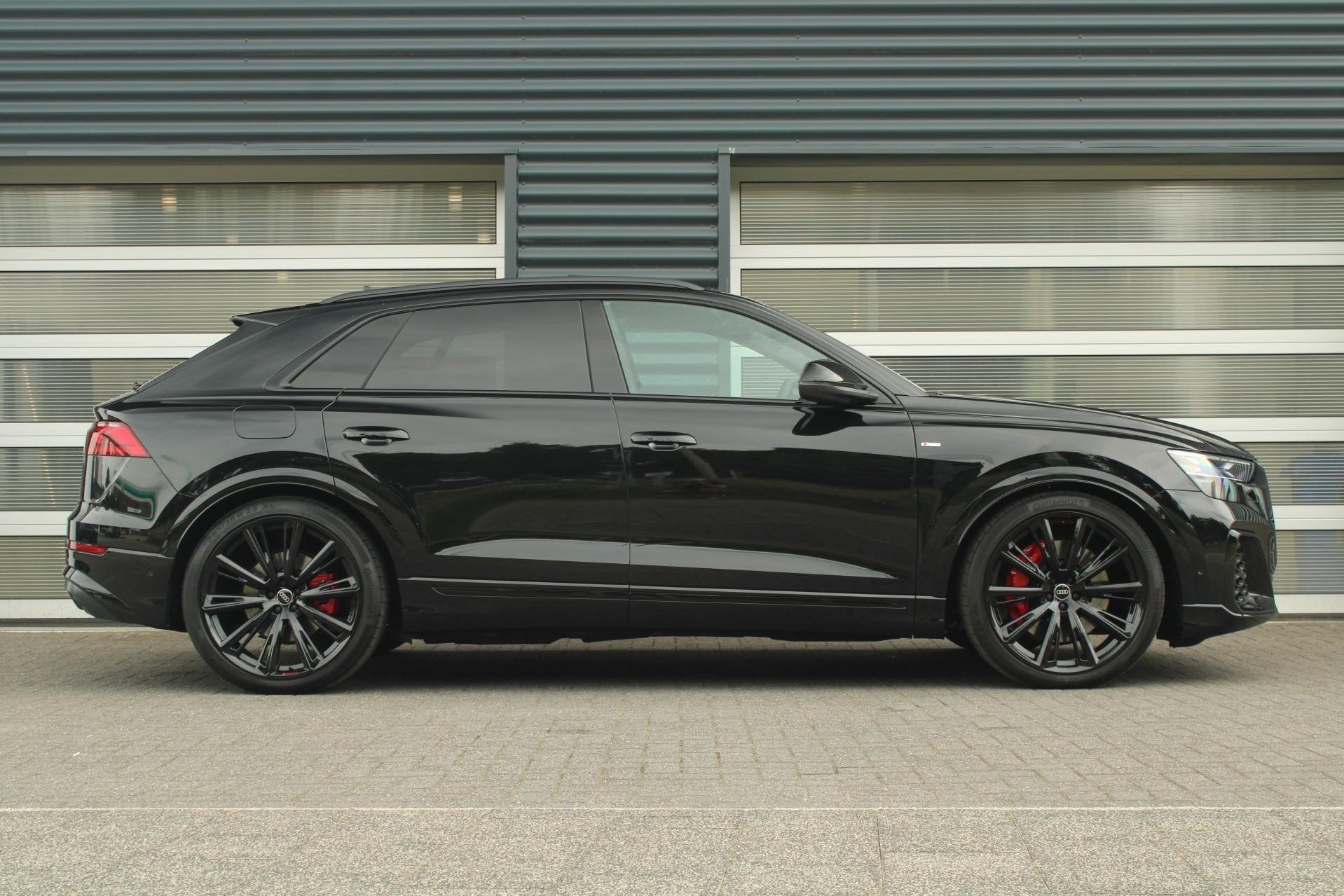 Audi Q8 60 TFSIe 490pk quattro Pro Line S Competition | Pano, Auto's, Automaat, 12 maanden, Gebruikt, 2995 cc