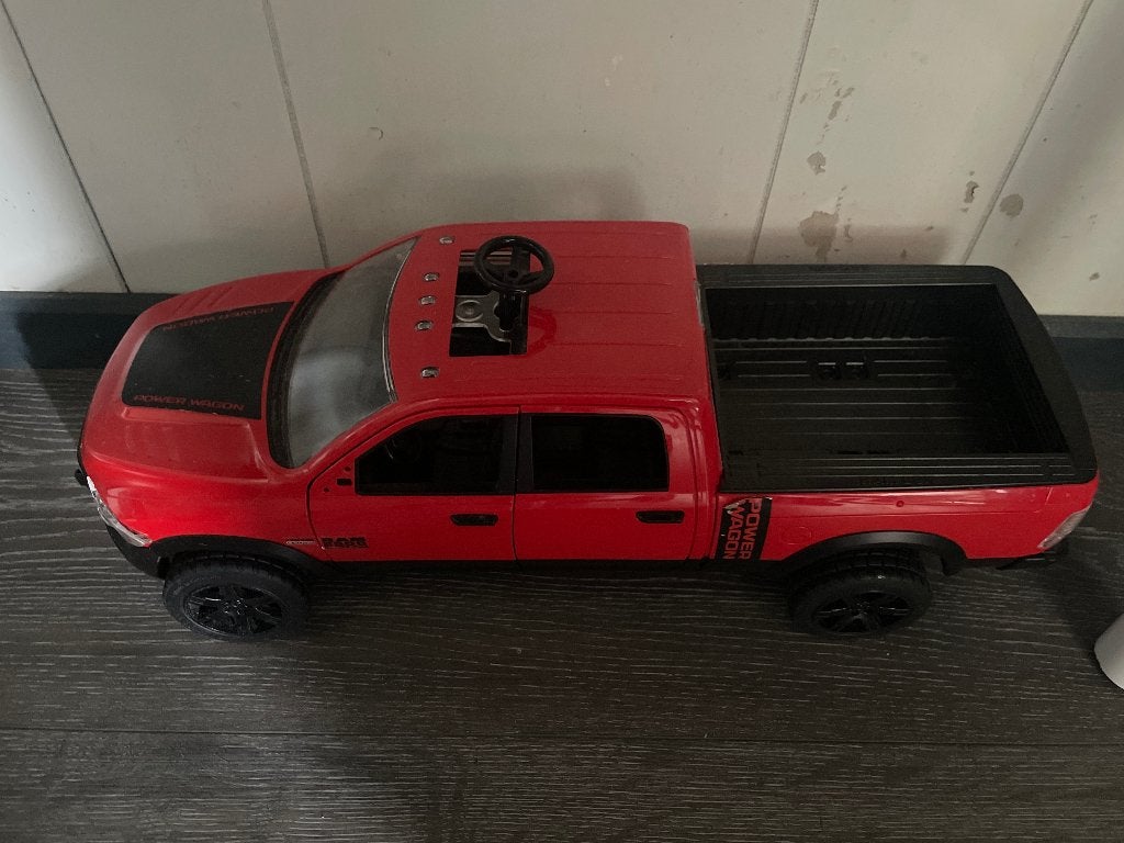Speelgoed auto Ram, Ophalen, Gebruikt
