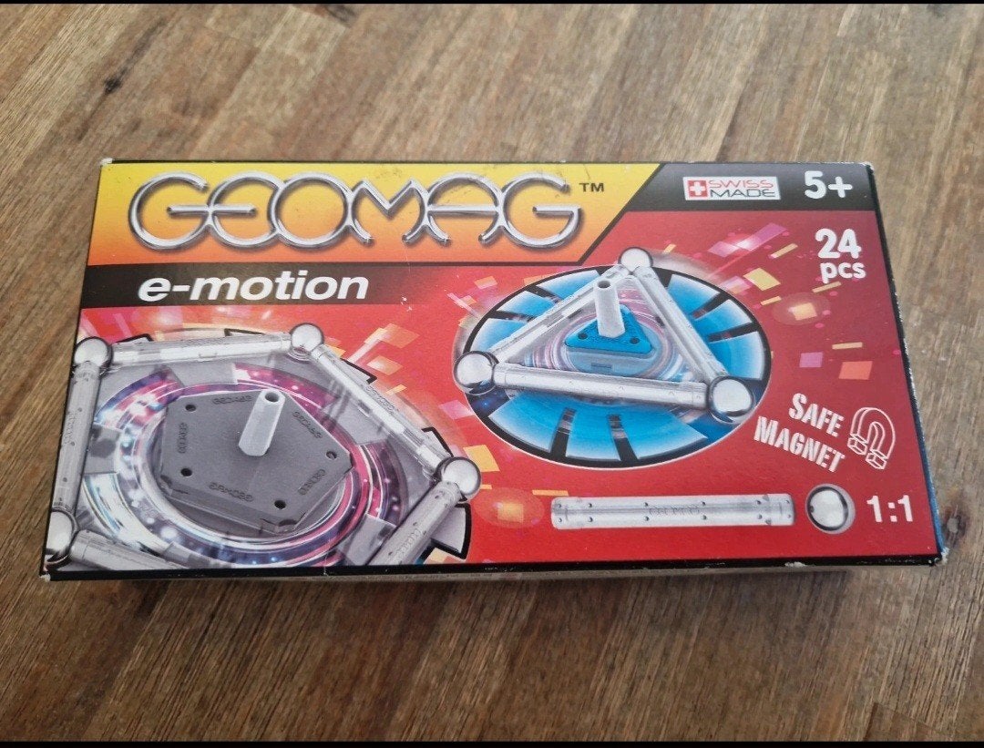 Geomag e-motion 24-delige magnetische bouwset, Kinderen en Baby's, Ophalen of Verzenden, Zo goed als nieuw