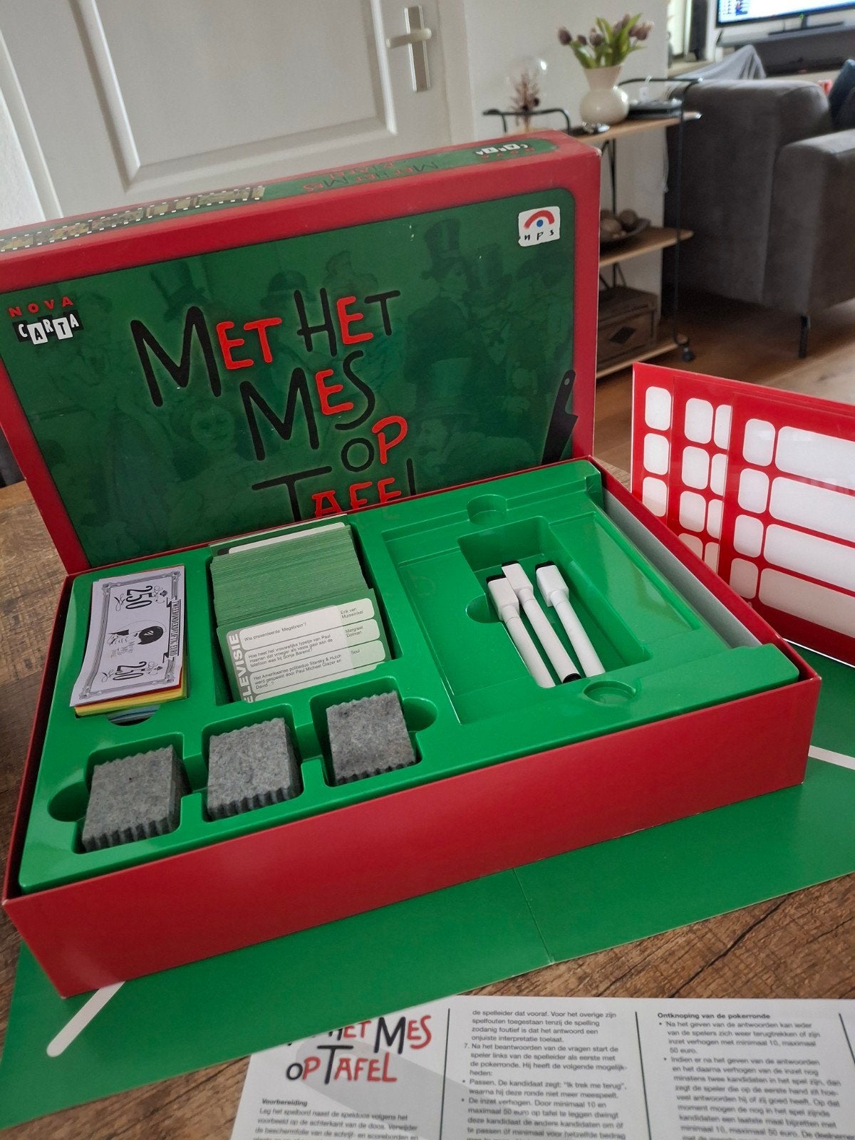 met het mes op tafel, Ophalen of Verzenden, Zo goed als nieuw