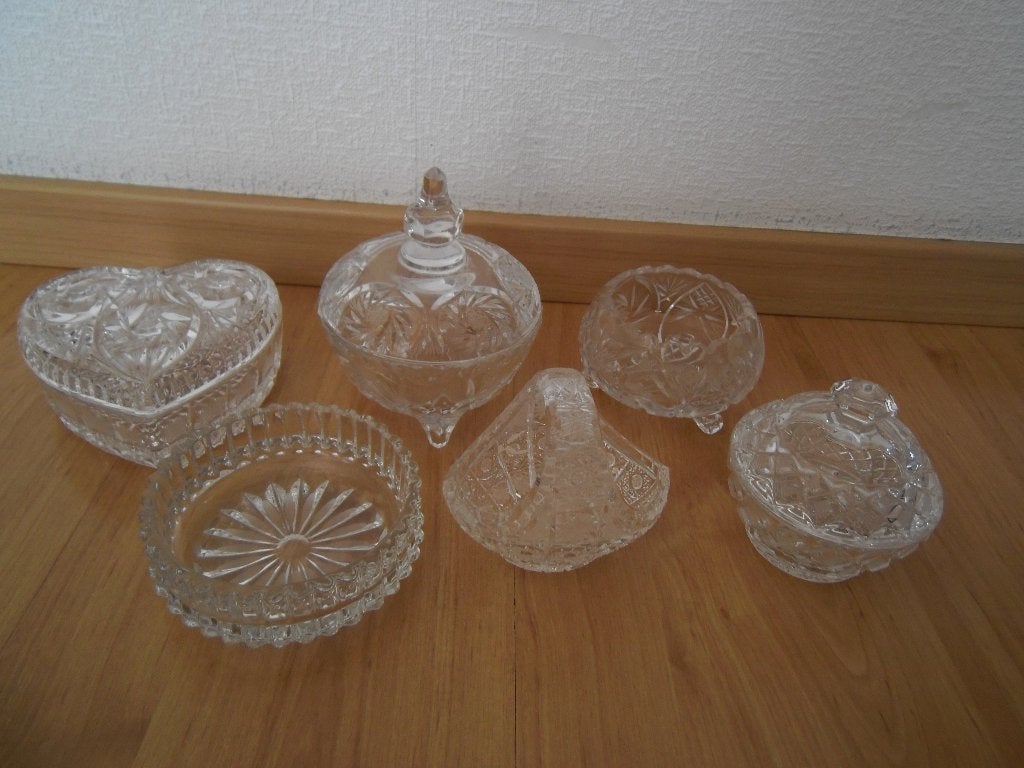 diverse kristallen voorwerpen oa bonbonschaaltje, Antiek en Kunst, Ophalen of Verzenden