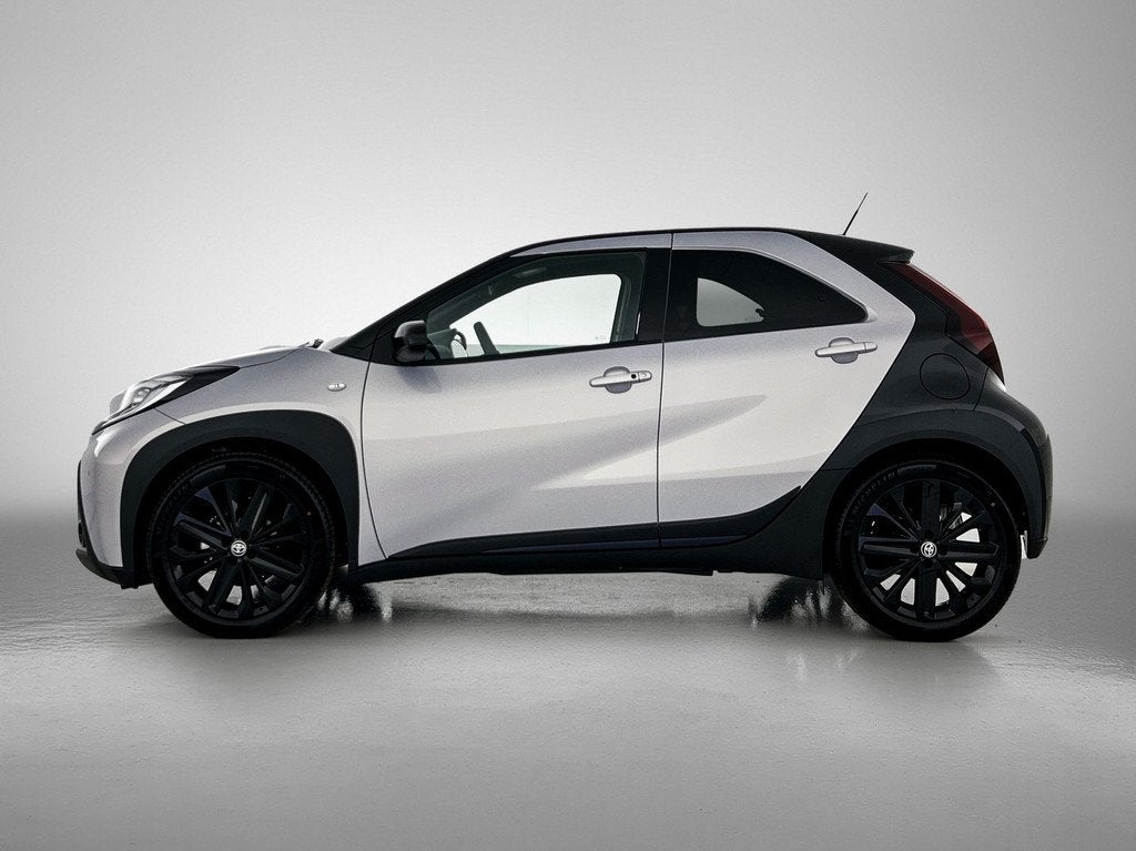 Toyota Aygo X 1.0 VVT-i MT JBL | Premium uitgevoerd |, Voorwielaandrijving, 12 maanden, Euro 6, Overige kleuren