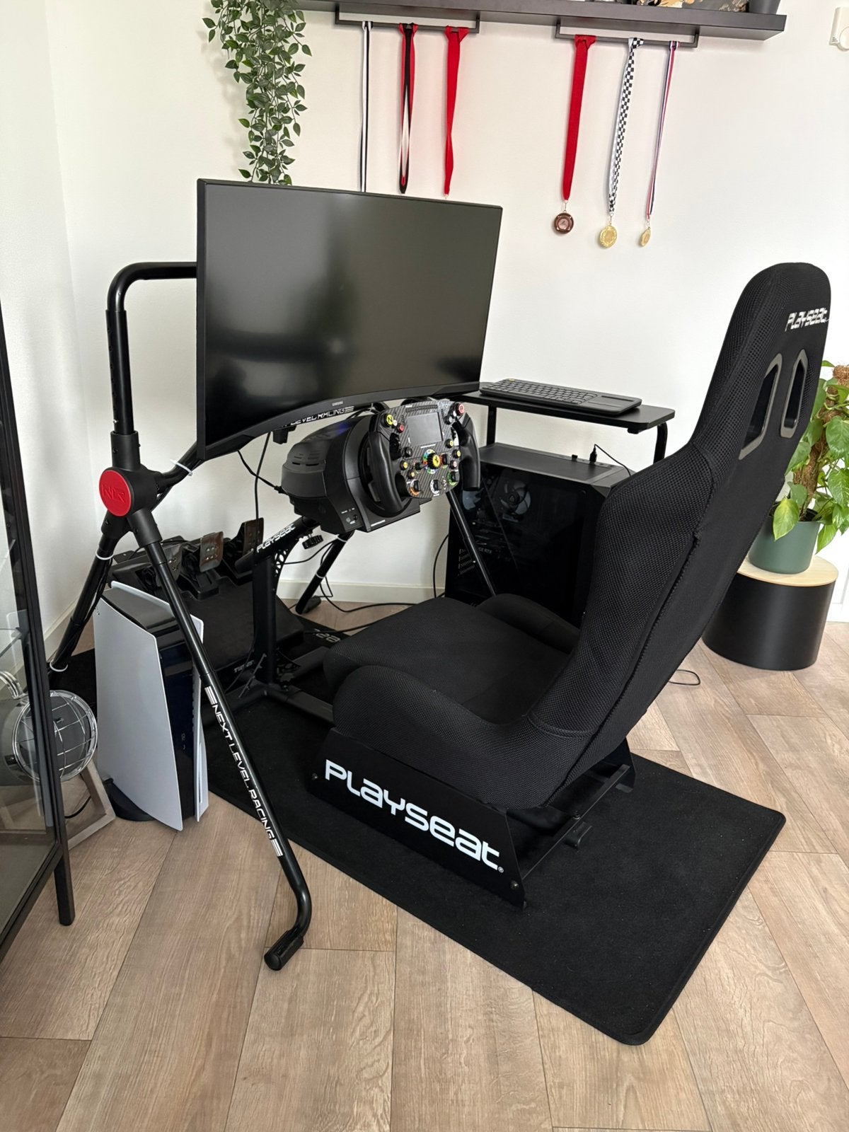 Playseat en monitorstandaard next level racing, Ophalen, Zo goed als nieuw