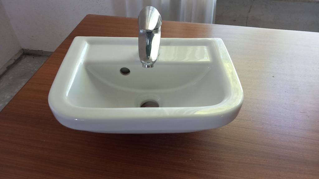 Wasbakje voor badkamer of wc, Minder dan 50 cm, Overige typen, Ophalen of Verzenden, Minder dan 100 cm