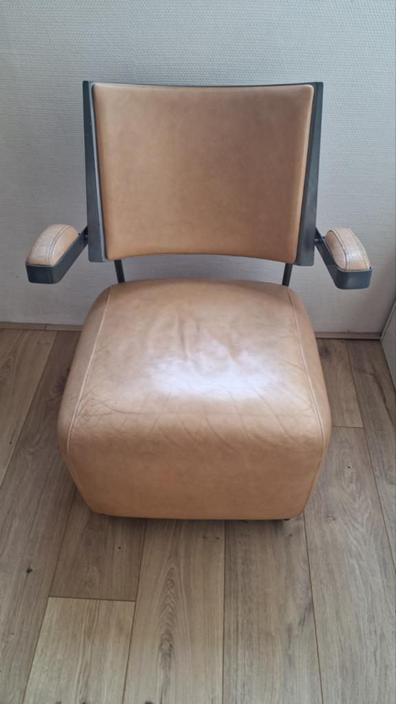 Design stoel.Harri Korhonen Inno finland, Gebruikt, Bruin, Ophalen of Verzenden, Vintage, Scandinavisch design