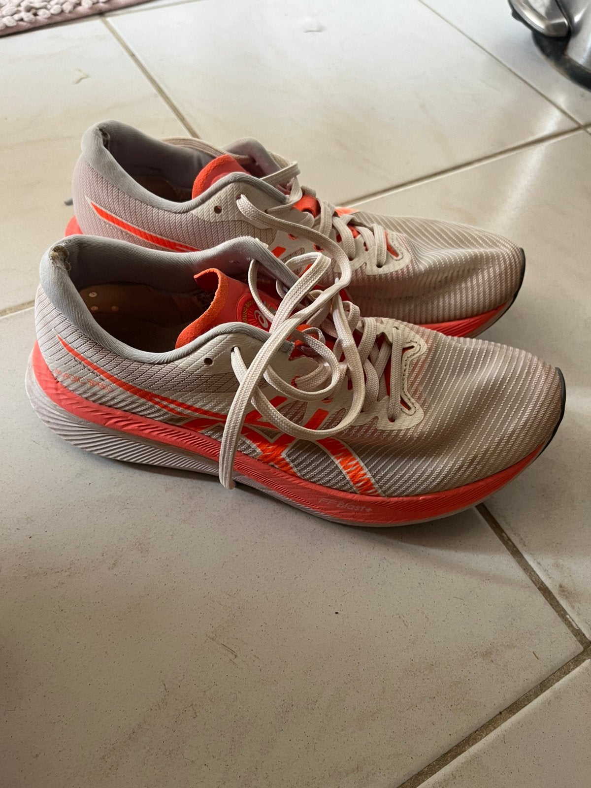 Asics magic speed maat 40, Gebruikt, Hardloopschoenen, Ophalen of Verzenden, Hardlopen