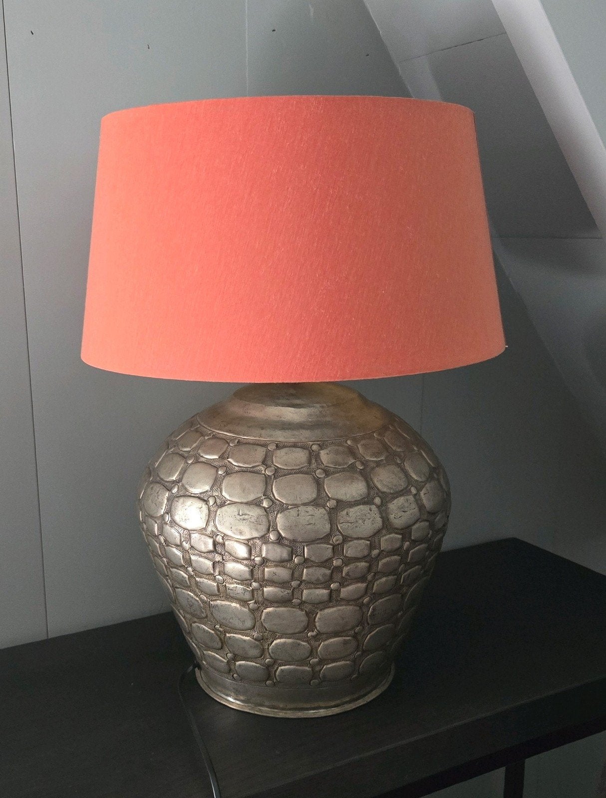 hele leuke tafel lamp goud kleurig met oranje kap, Goud, Verzenden, Zo goed als nieuw, Modern