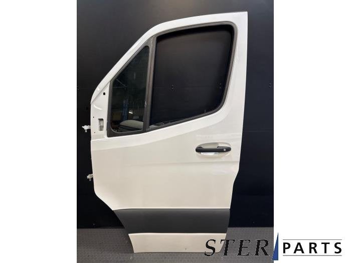 Portier 2Deurs links van een Mercedes Sprinter (147), Gebruikt, -, Deur, Ophalen of Verzenden