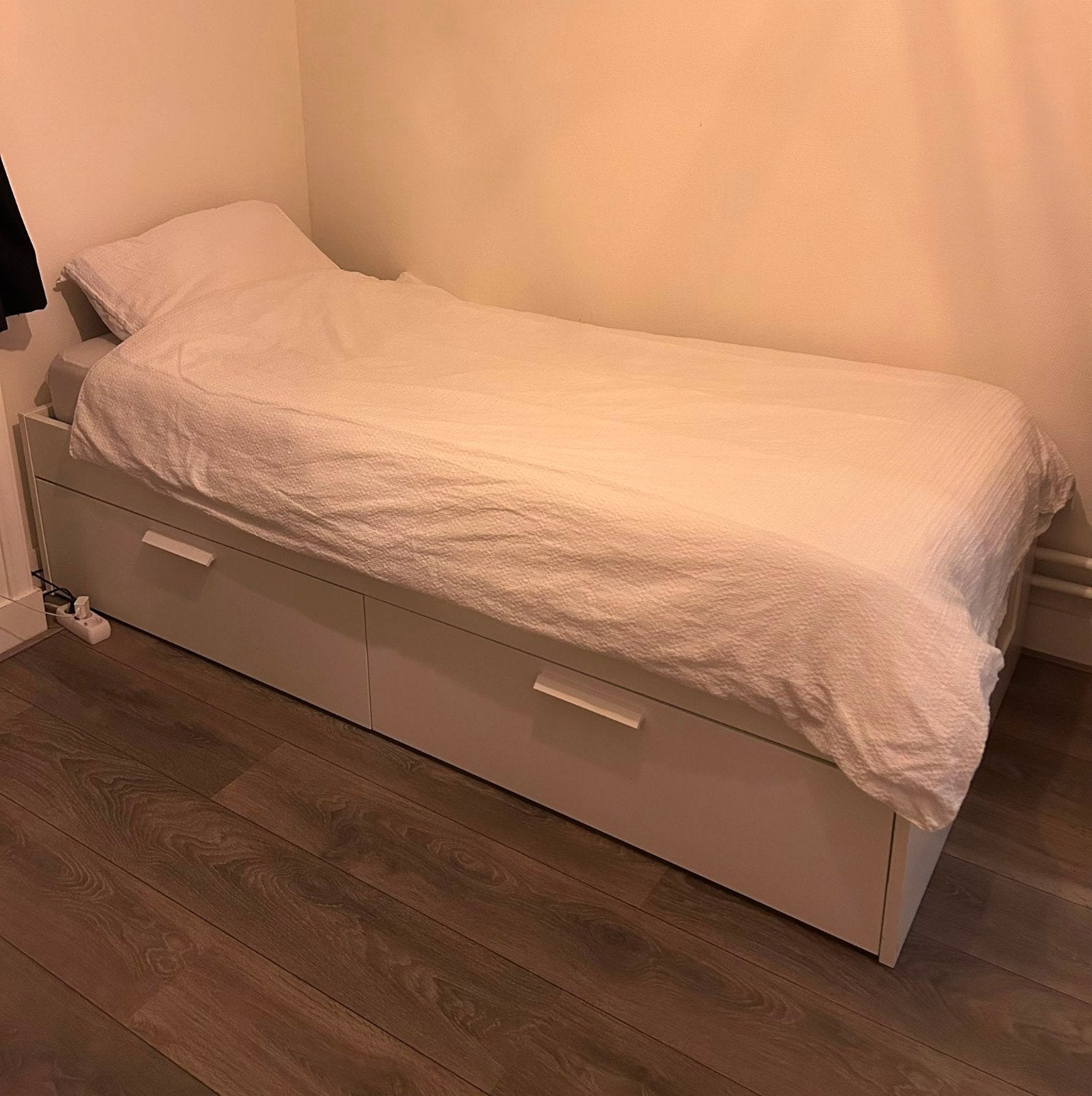 Ikea eenpersoonsbed met opberglades - Wit, Huis en Inrichting, Ophalen, Gebruikt, 90 cm, Eenpersoons