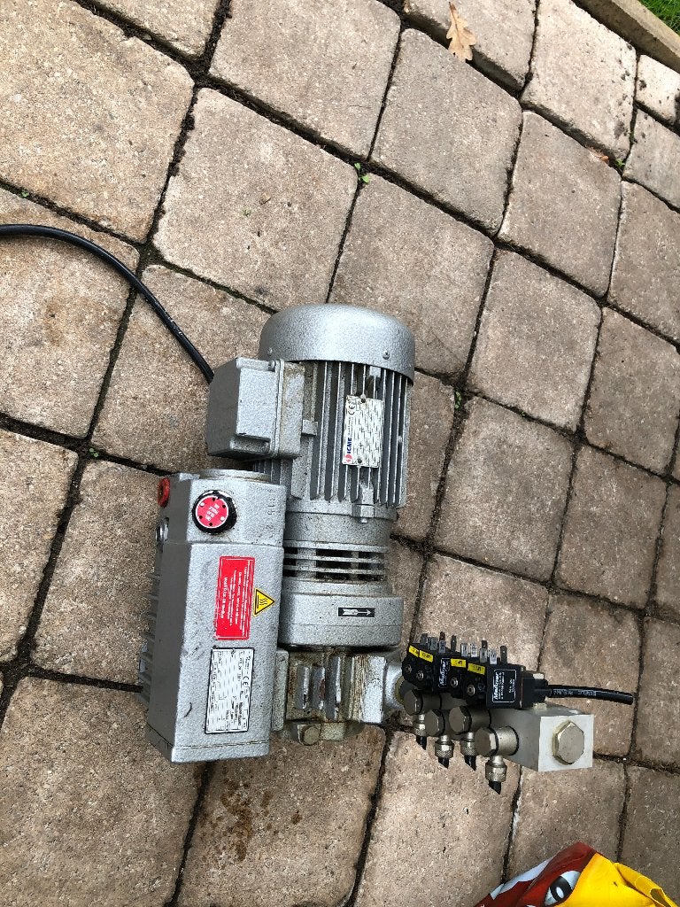 Rietschle Olie Gesmeerd Rotary Vacuümpomp VCB20(7), Ophalen of Verzenden, Gebruikt, Elektromotor
