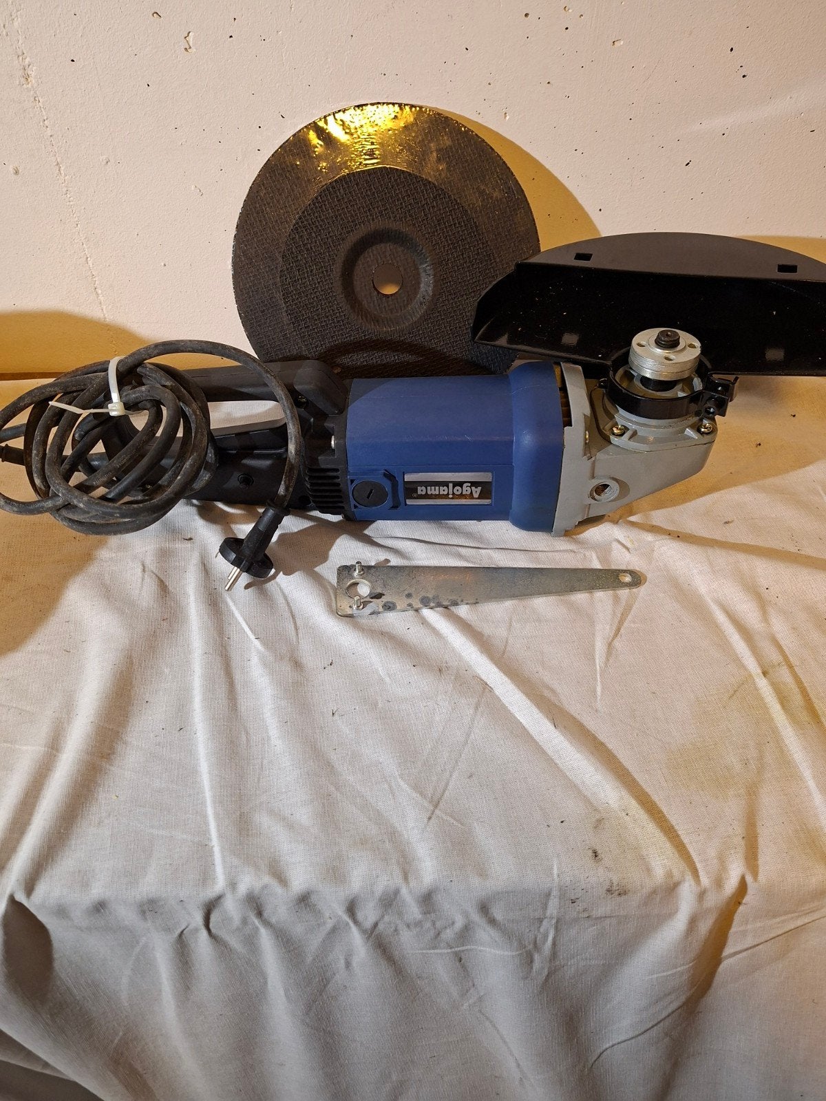 Agolama Haakse Slijpmachine met slijpschijven, Ophalen of Verzenden, Haakse handslijpmachine
