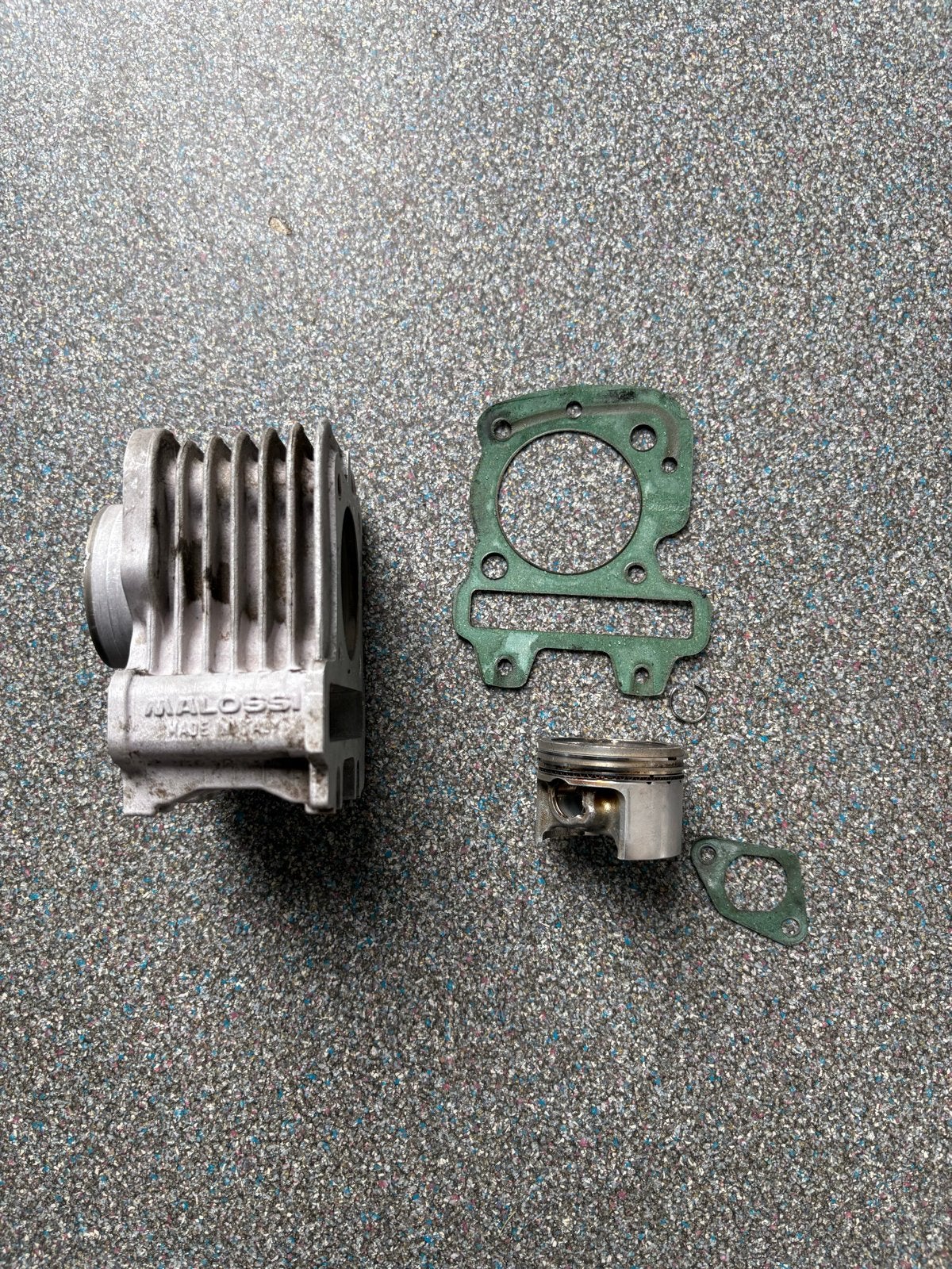 Malossi 80cc Cilinder voor Vespa Sprint 4T  3V/2V, Fietsen en Brommers, Ophalen of Verzenden, Gebruikt, Cilinder, Vespa