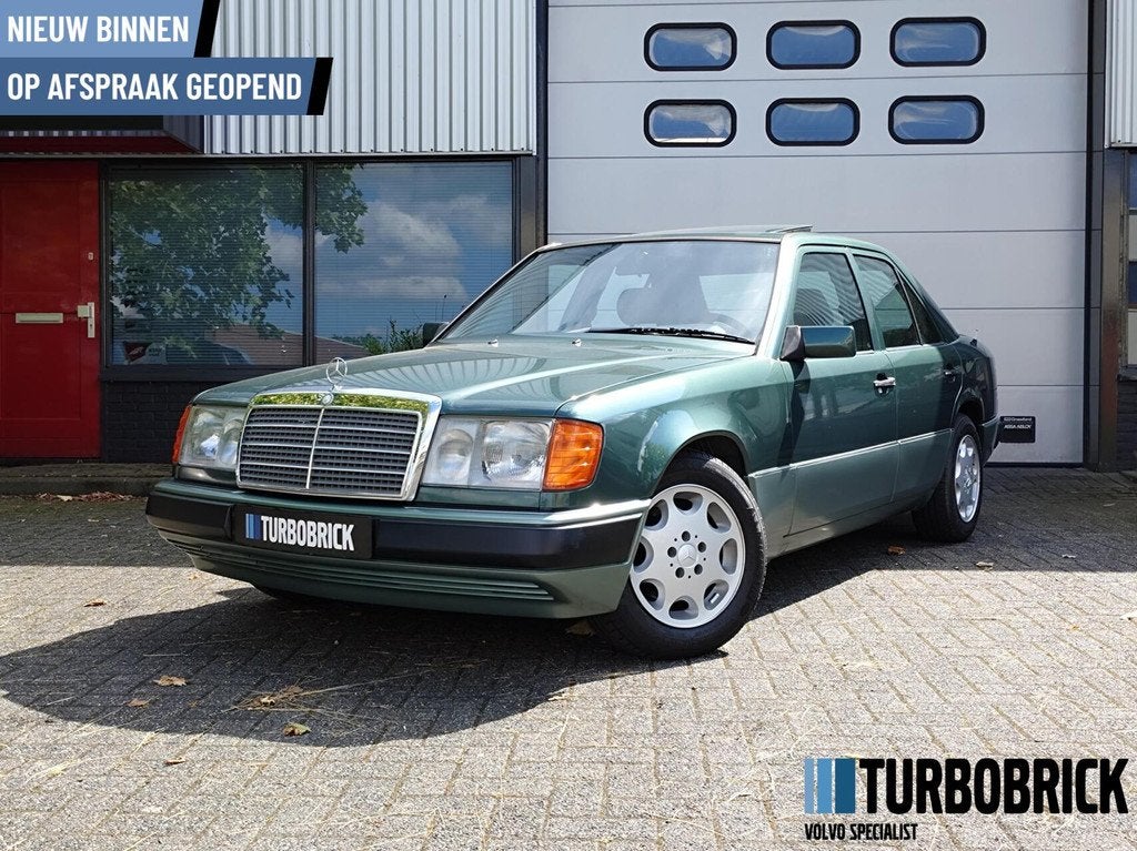 Mercedes W124 250 D | LMV| el. schuif/kanteldak | trekhaak, Auto's, Mercedes-Benz, Automaat, 94 pk, Gebruikt, Overige modellen