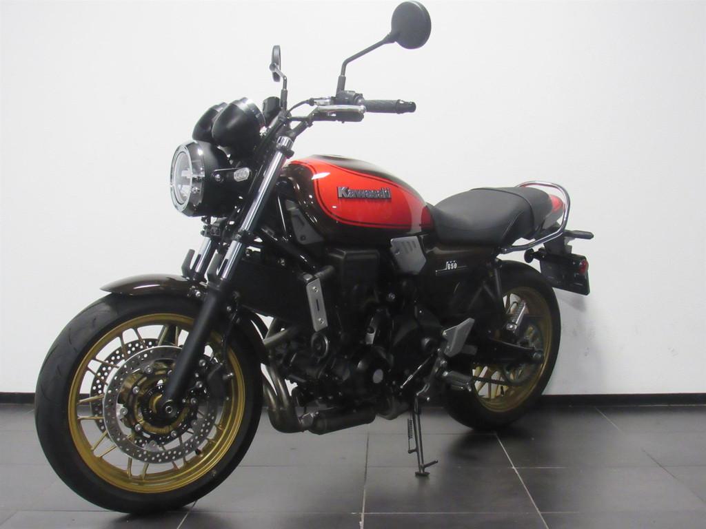 Kawasaki Z650 RS, Bedrijf, Meer dan 35 kW, Naked bike