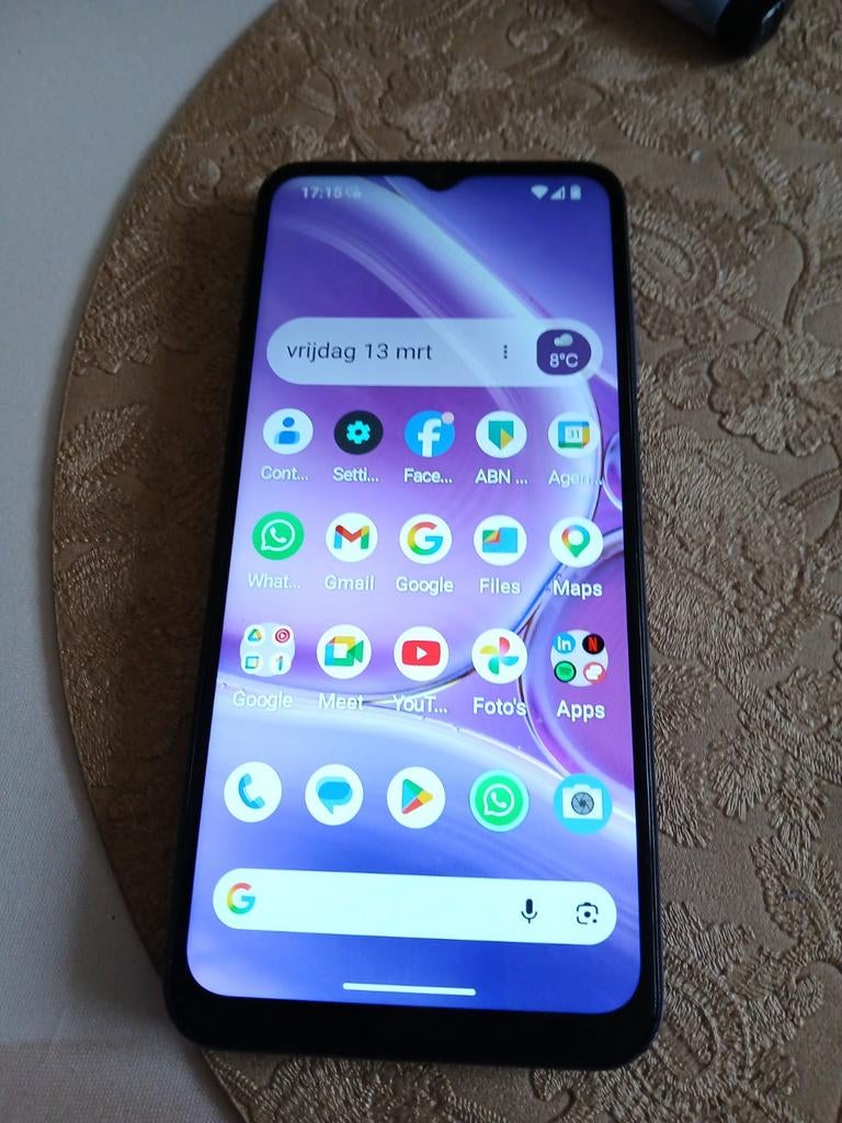 Nokia smartphone met hoesje 42g, Telecommunicatie, Mobiele telefoons | Nokia, Ophalen of Verzenden, Paars