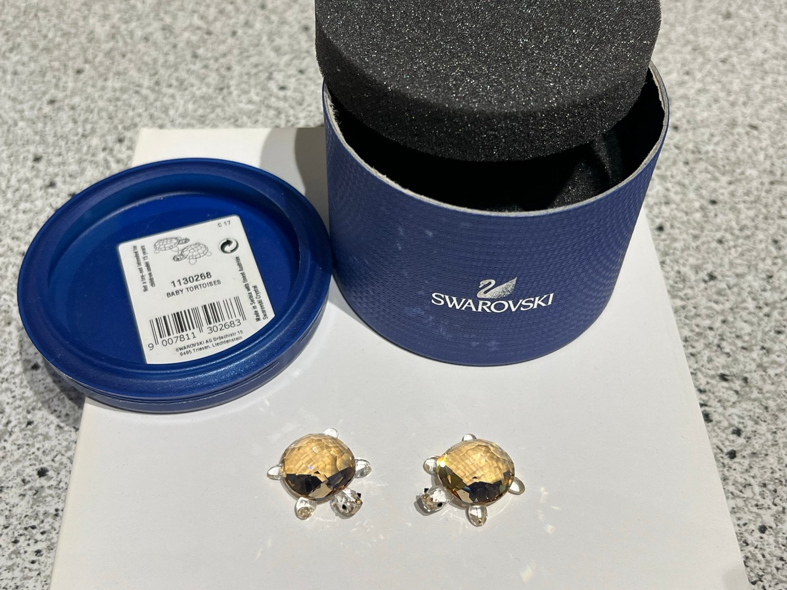 Swarovski Baby Tortoises - Golden Shadow editon., Ophalen of Verzenden, Zo goed als nieuw, Figuurtje