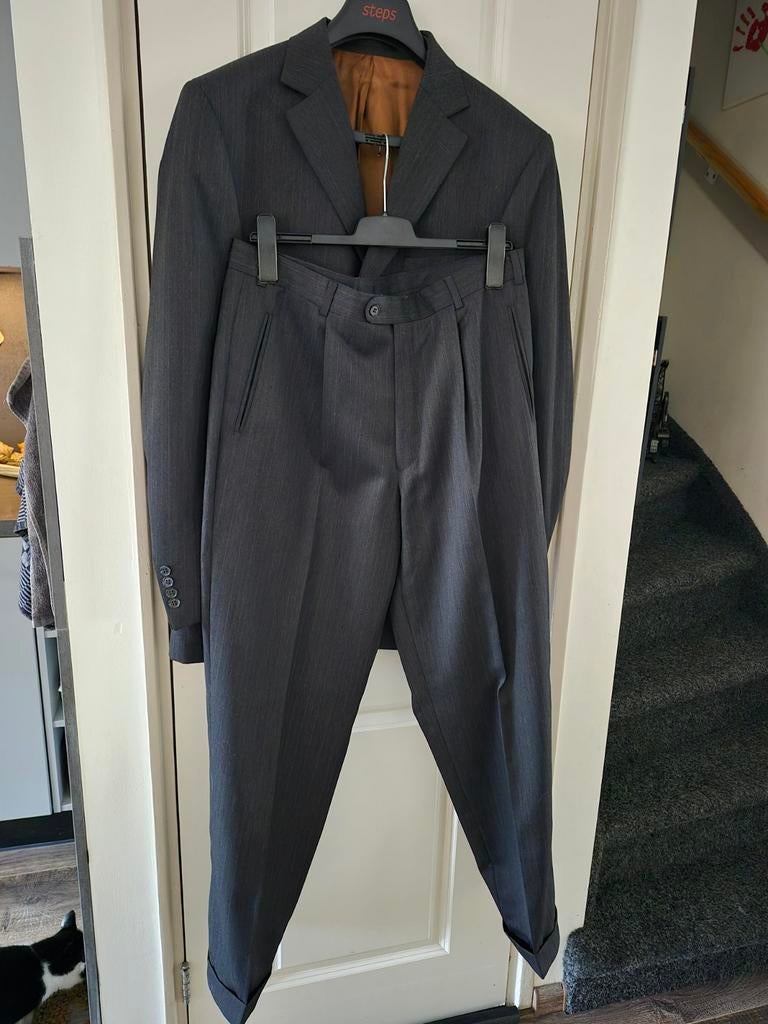 Heren Pak Kostuum Blazer Pantalon Maat 106 XXL 54, Overige maten, Ophalen of Verzenden, Zo goed als nieuw, Grijs