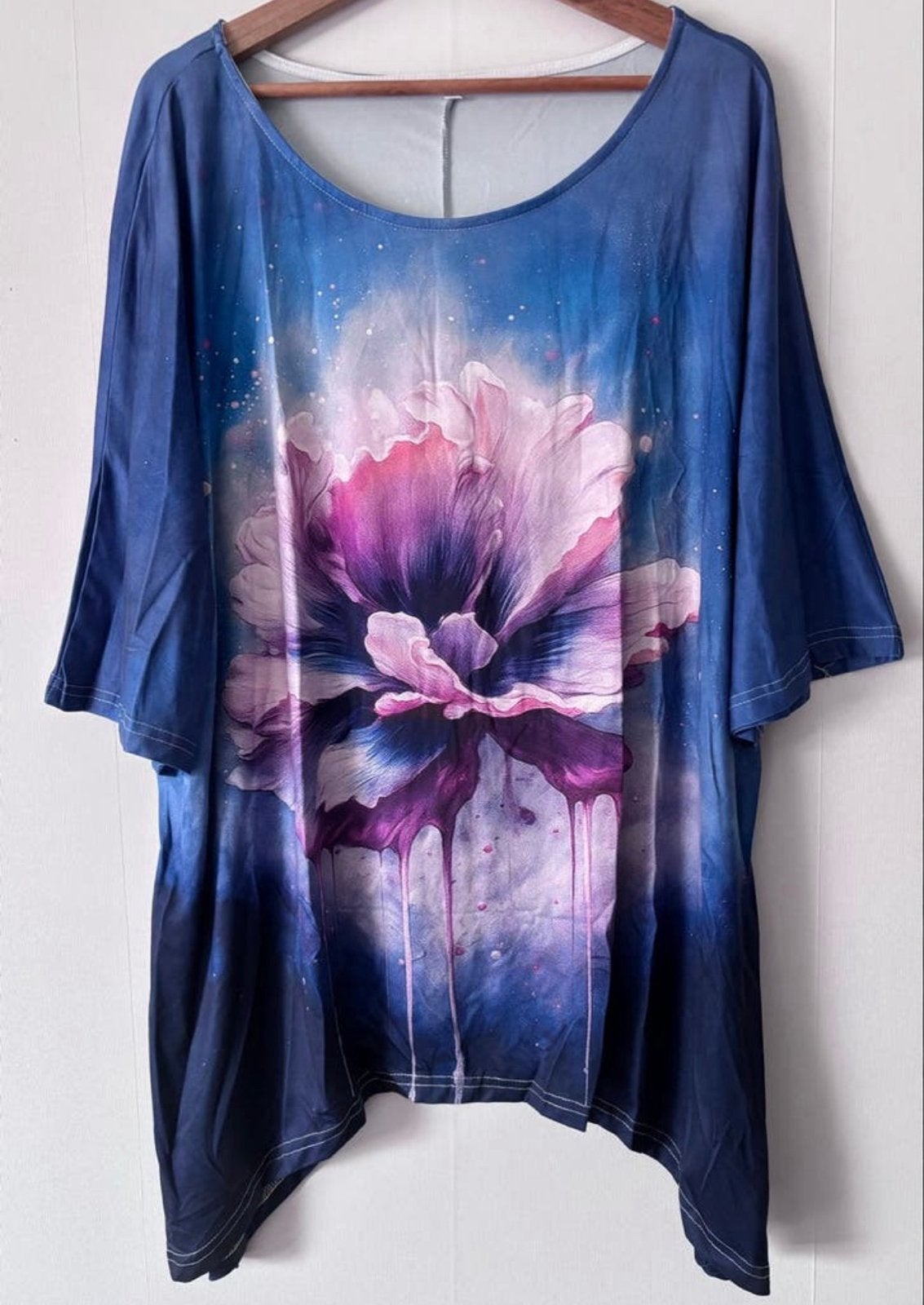 Nieuw Tuniek Maat 52 met Opvallende Bloemenprint, Kleding | Dames, Ophalen of Verzenden, Nieuw, Meerkleurig