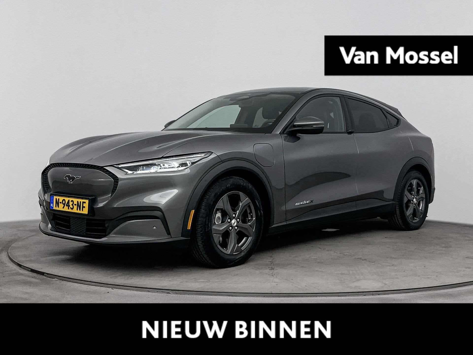 Ford Mustang Mach-E Extended RWD 98 kWh | Leder | Parkeersen, Auto's, Gebruikt, 750 kg, 610 km, Origineel Nederlands