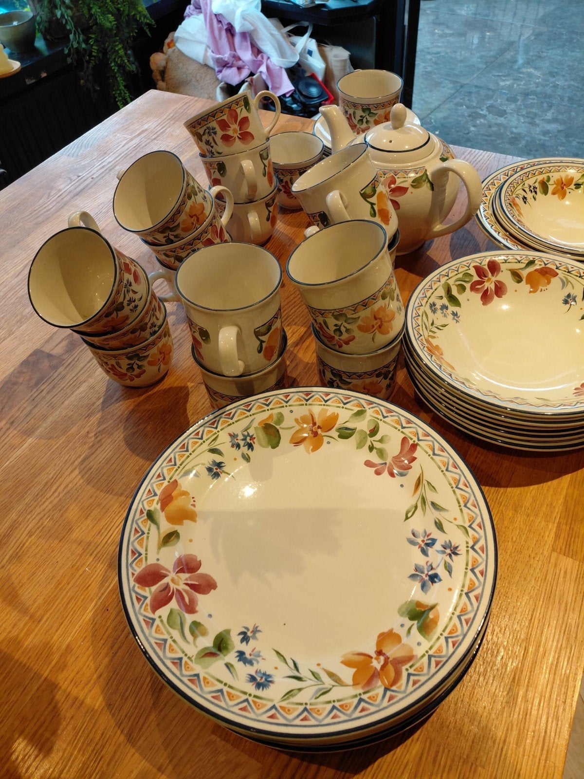 Staffordshire Calypso servies, Ophalen, Zo goed als nieuw, Porselein, Overige stijlen