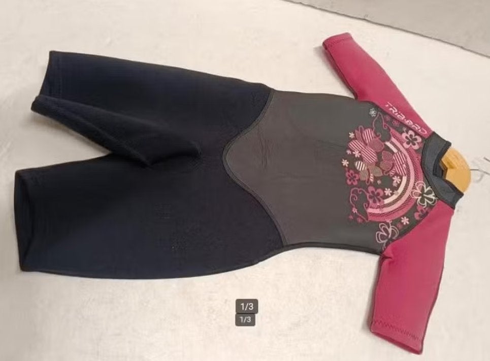 Tribord wetsuit ongeveer 5 jaar, Watersport en Boten, Watersportkleding, Wetsuit, Kind, Ophalen of Verzenden, Zo goed als nieuw