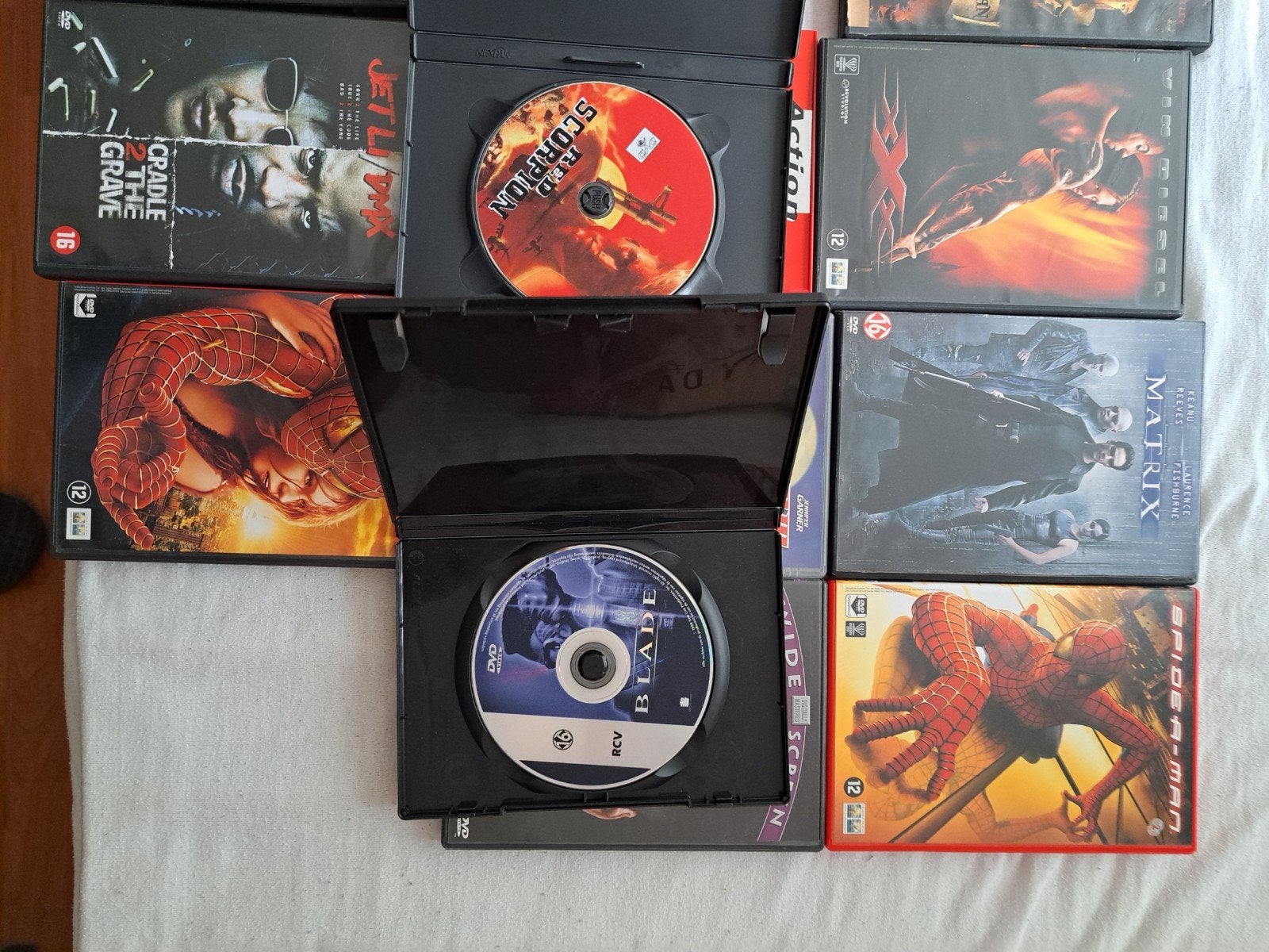 12 DVD'S, Vanaf 12 jaar, Ophalen, Zo goed als nieuw